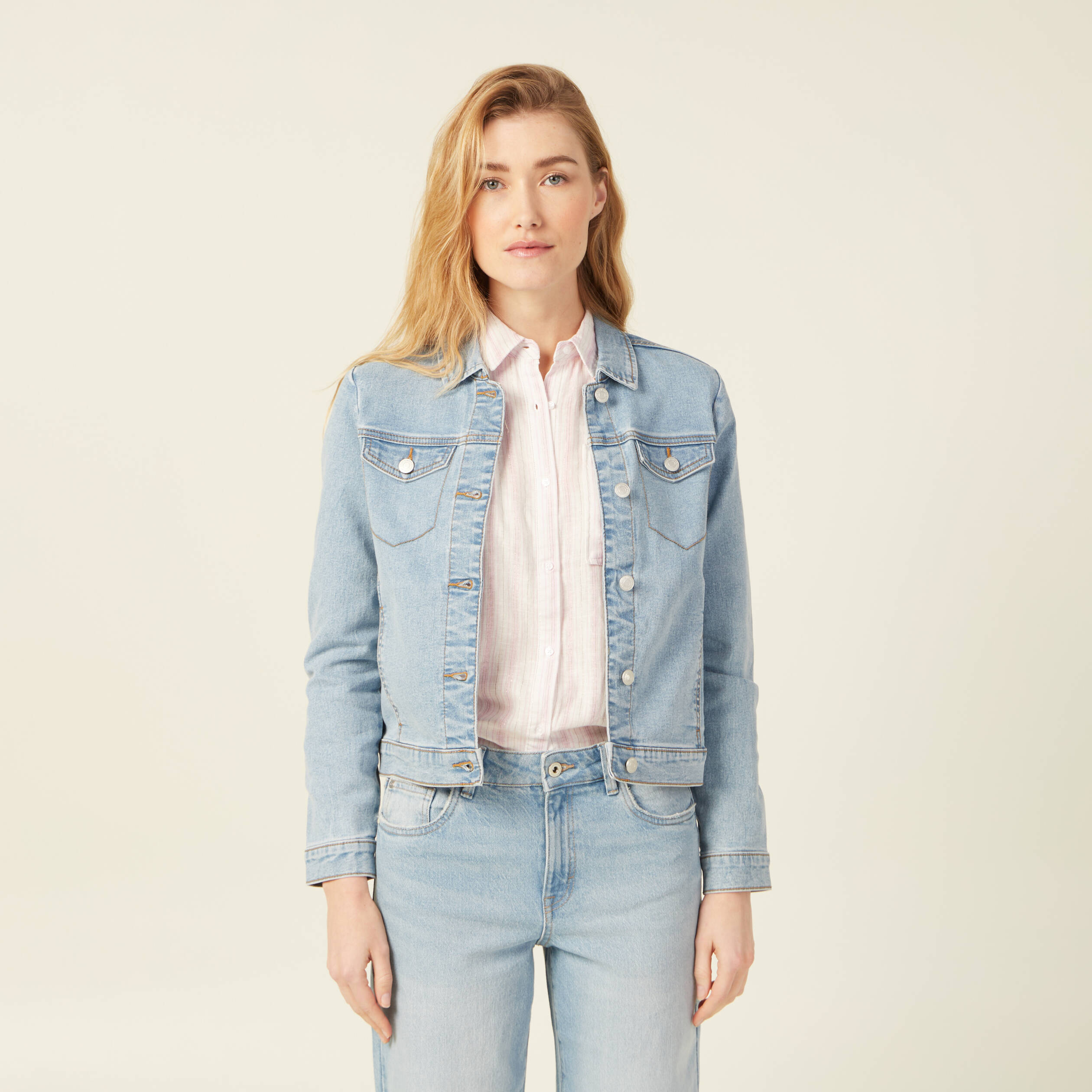 veste en jean eco responsable denim bleach femme Veste en jean éco-responsable denim bleach femme