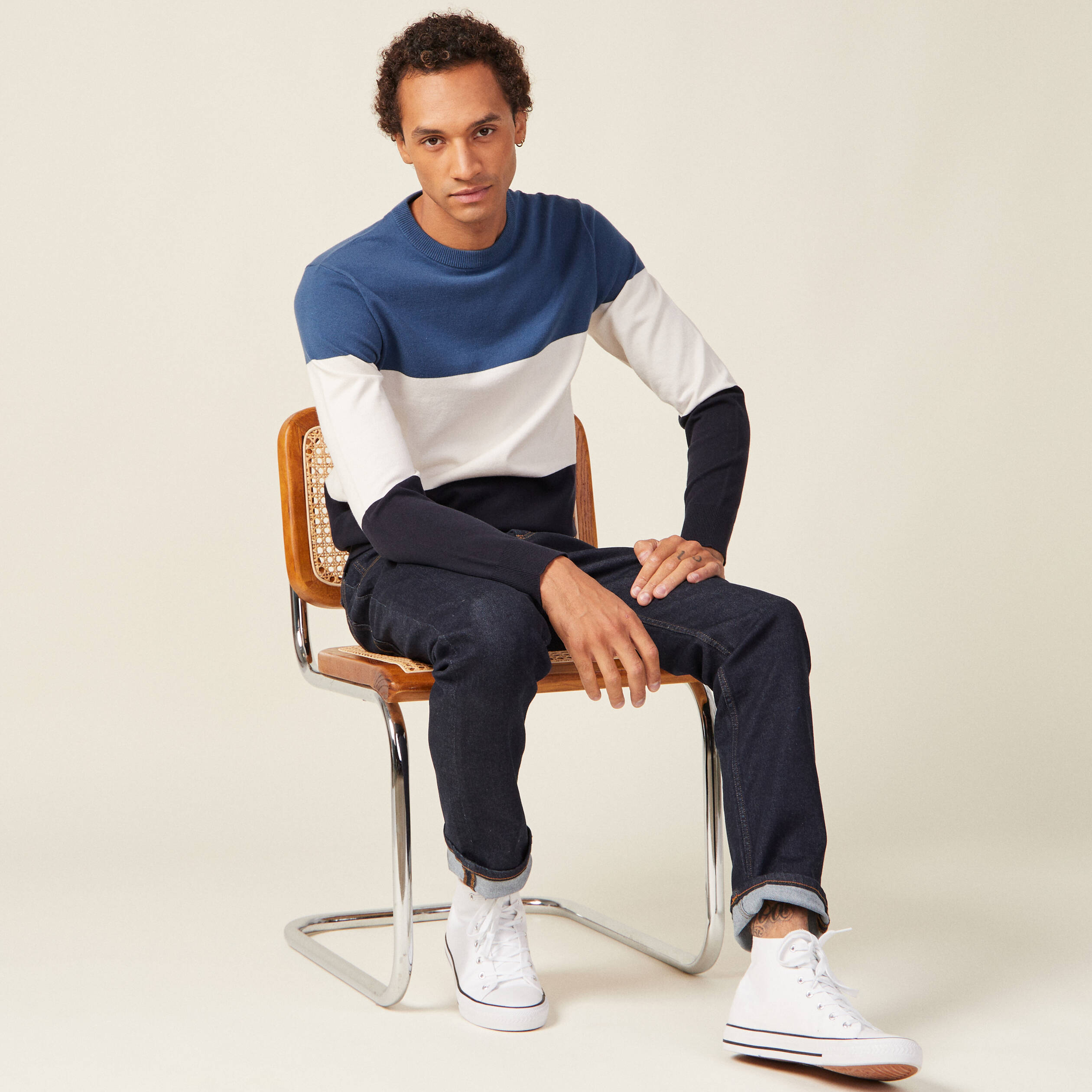 Pull manches longues col rond bleu fonc&eacute; homme