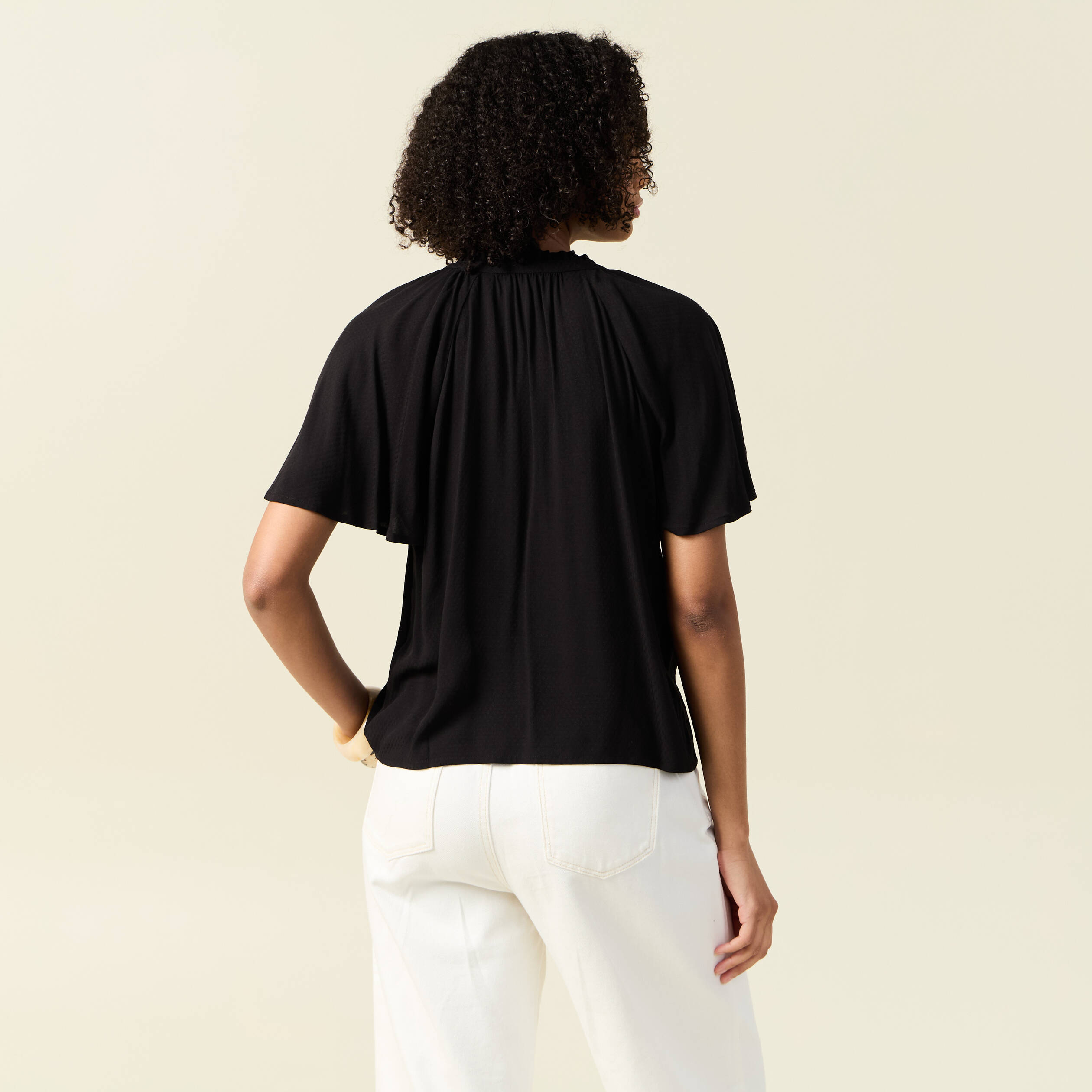 blouse manches courtes noir femme Blouse manches courtes noir femme
