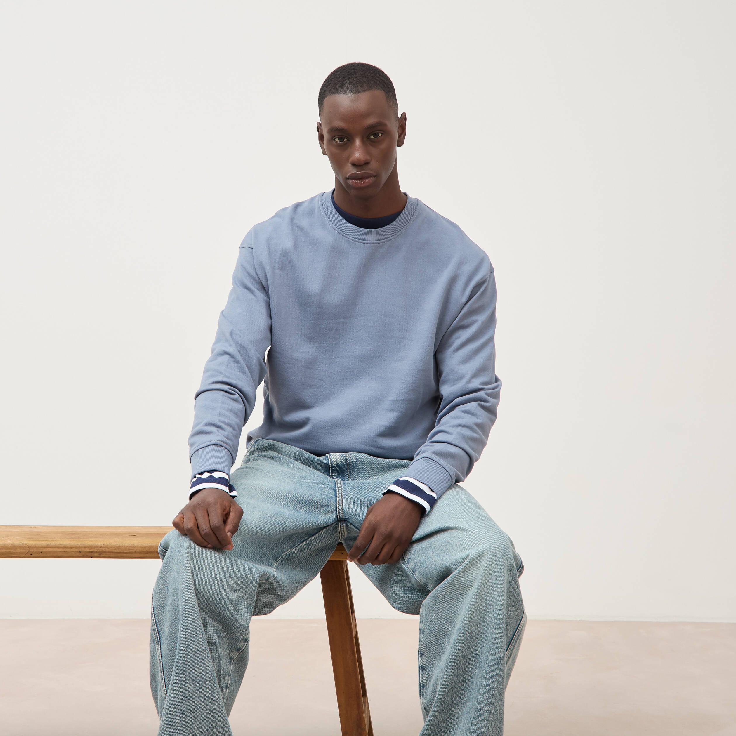 Sweat col rond manches longues en coton bleu gris homme