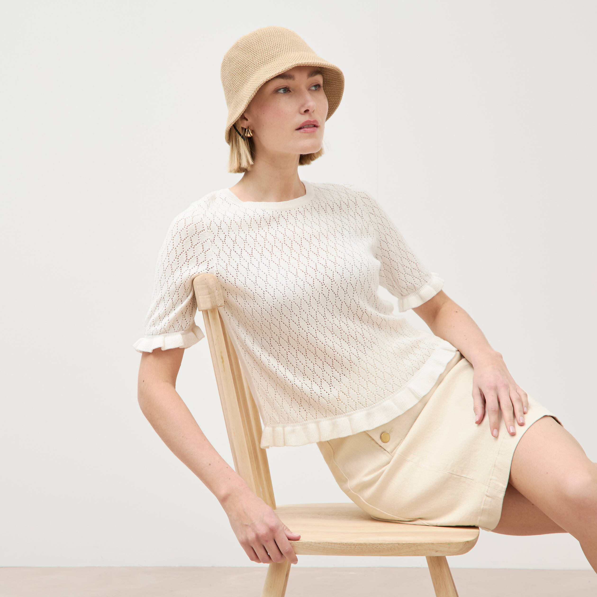 Pull ajour&eacute; droit manches courtes ecru femme