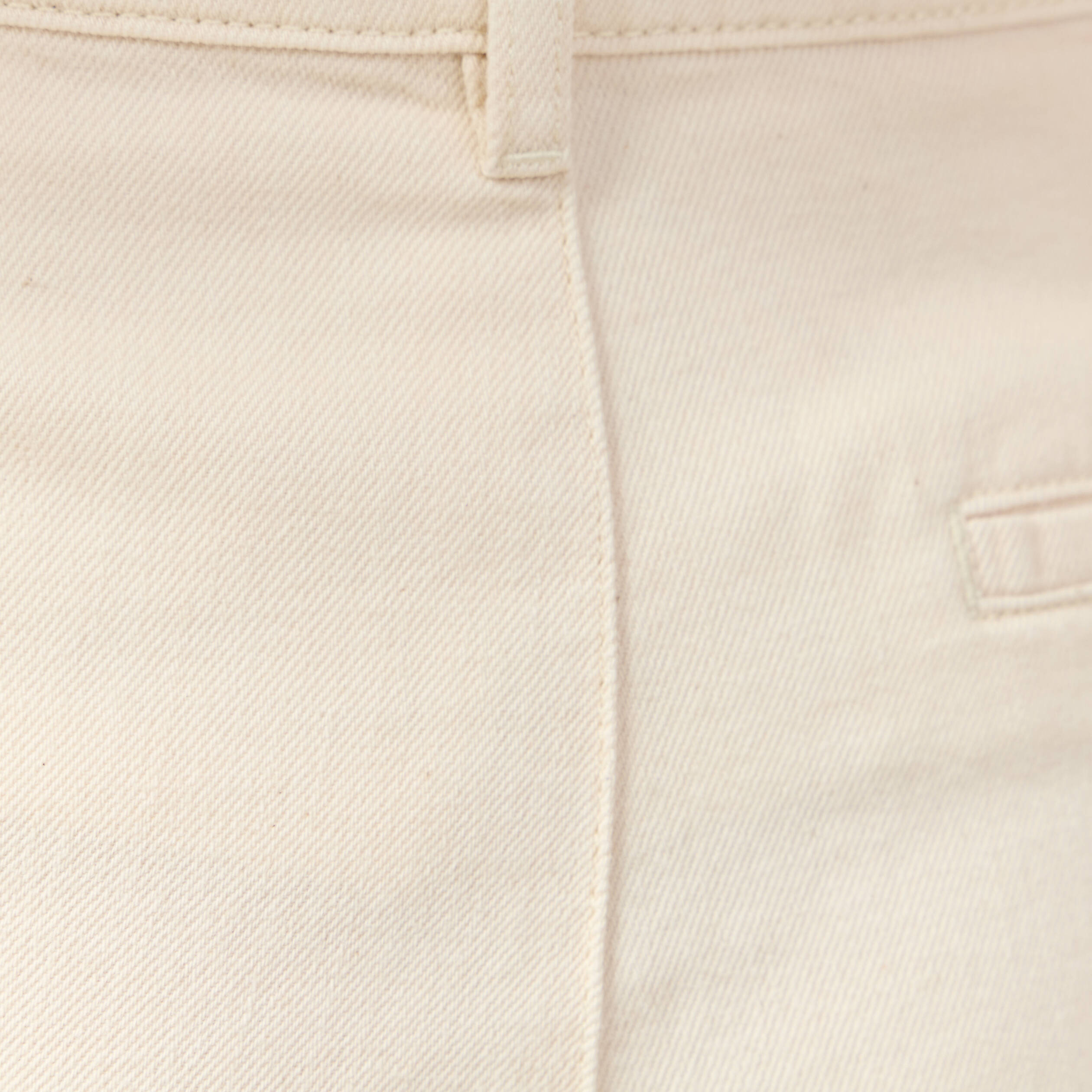 bermuda droit pinces en jean ecru femme Bermuda droit pinces en jean ecru femme