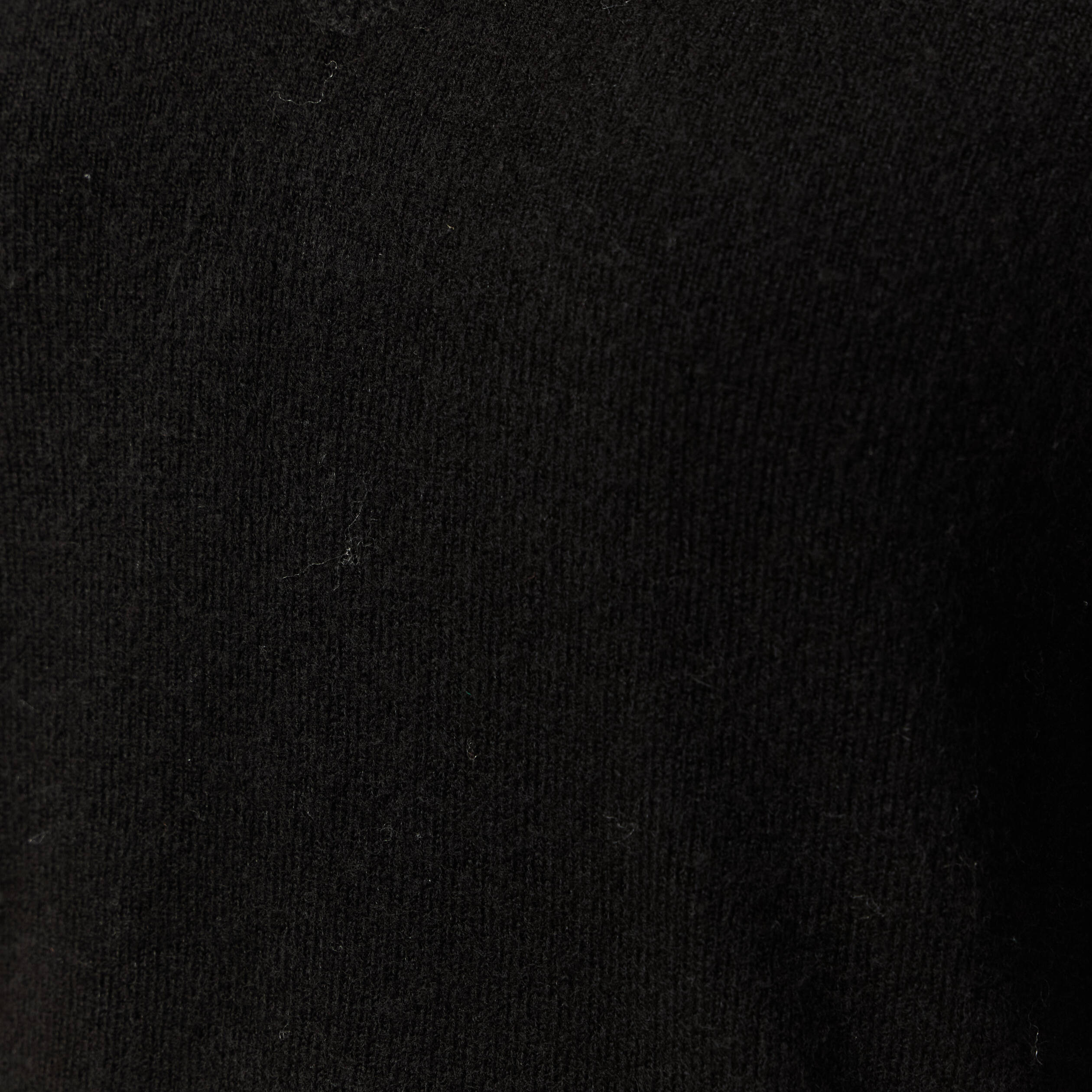 Pull manches longues col en V noir femme