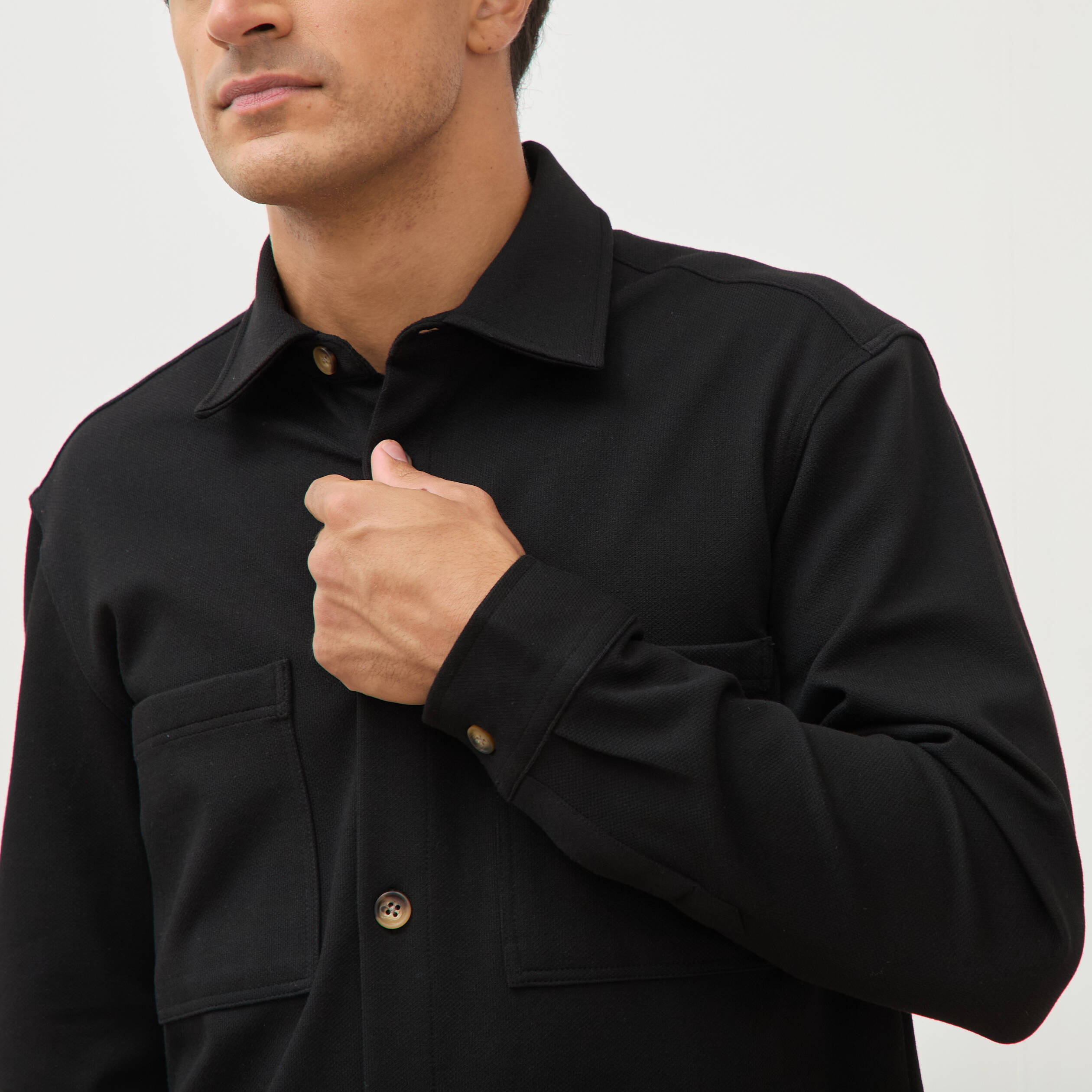 Surchemise droite col am&eacute;ricain noir homme