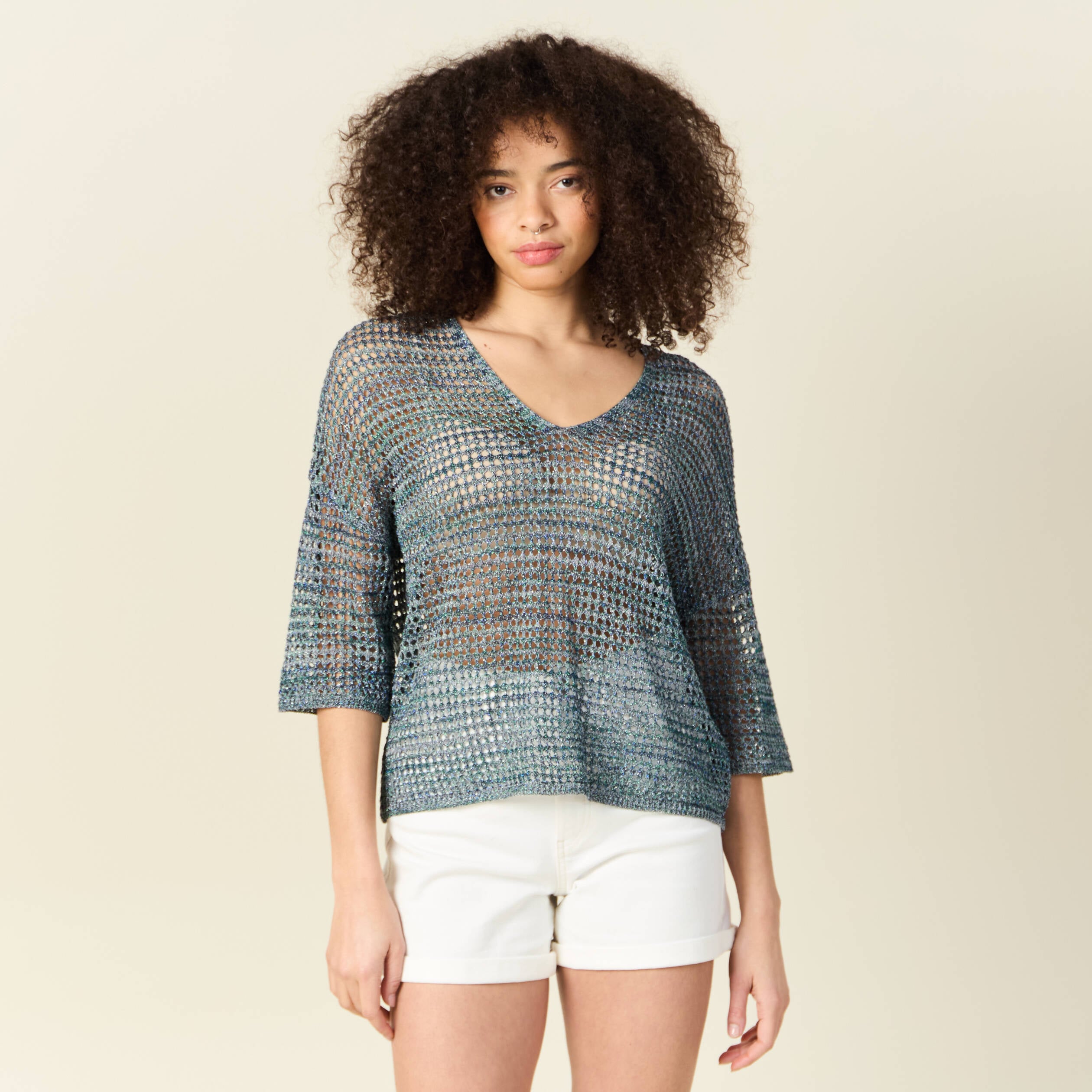 Pull manches courtes ajour&eacute; bleu clair femme