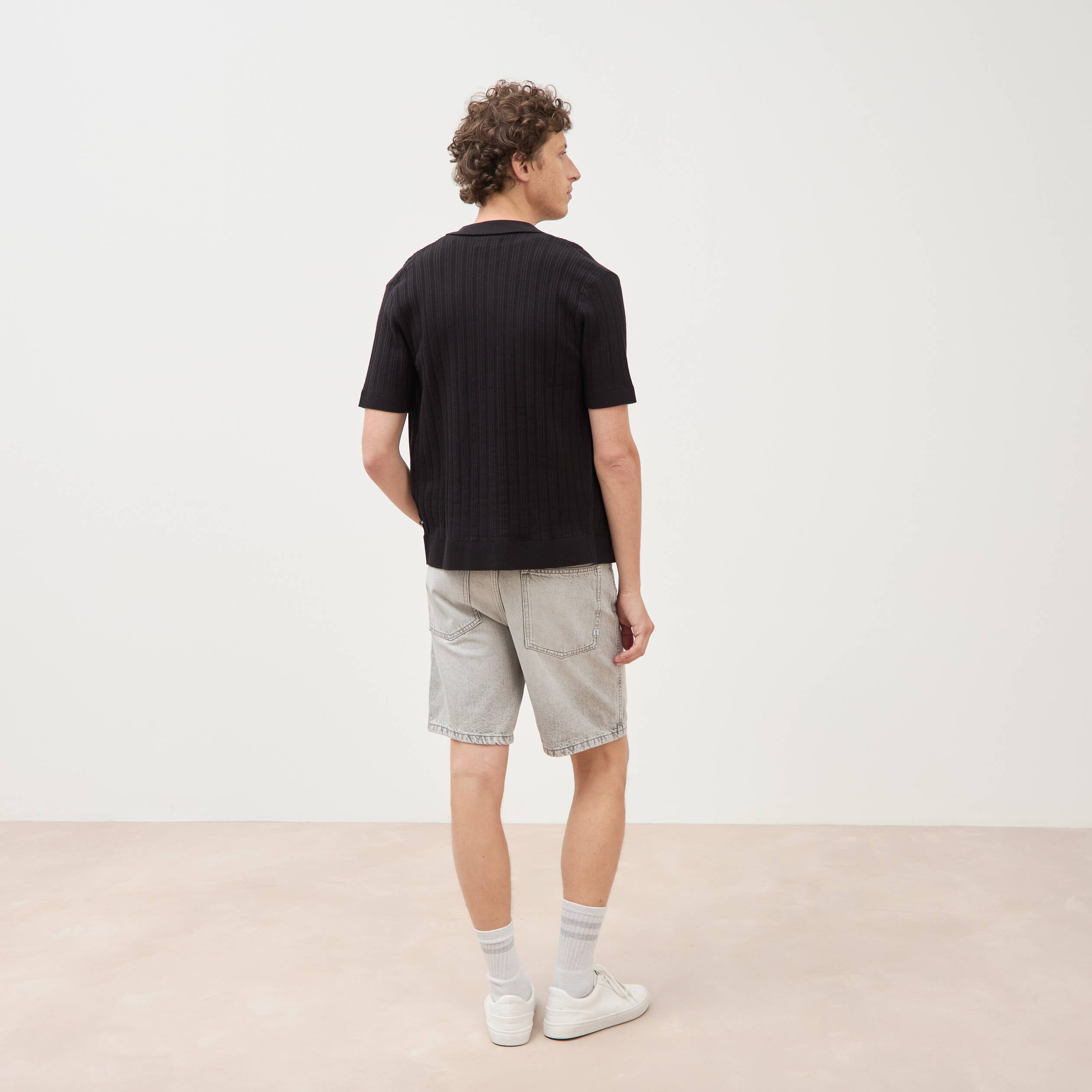 Chemise en coton manches courtes noir homme