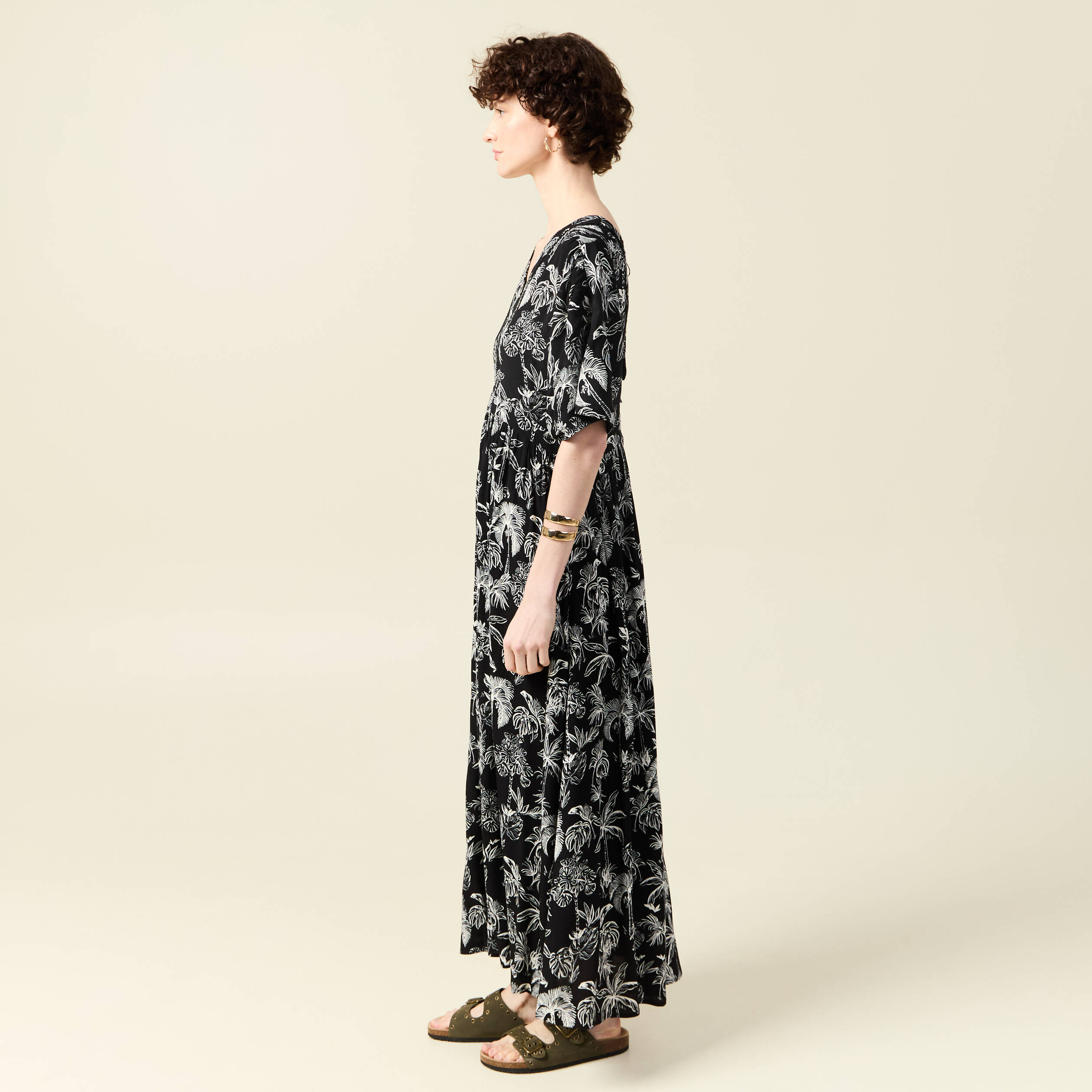 robe longue droite dos en v noir femme Robe longue droite dos en V noir femme