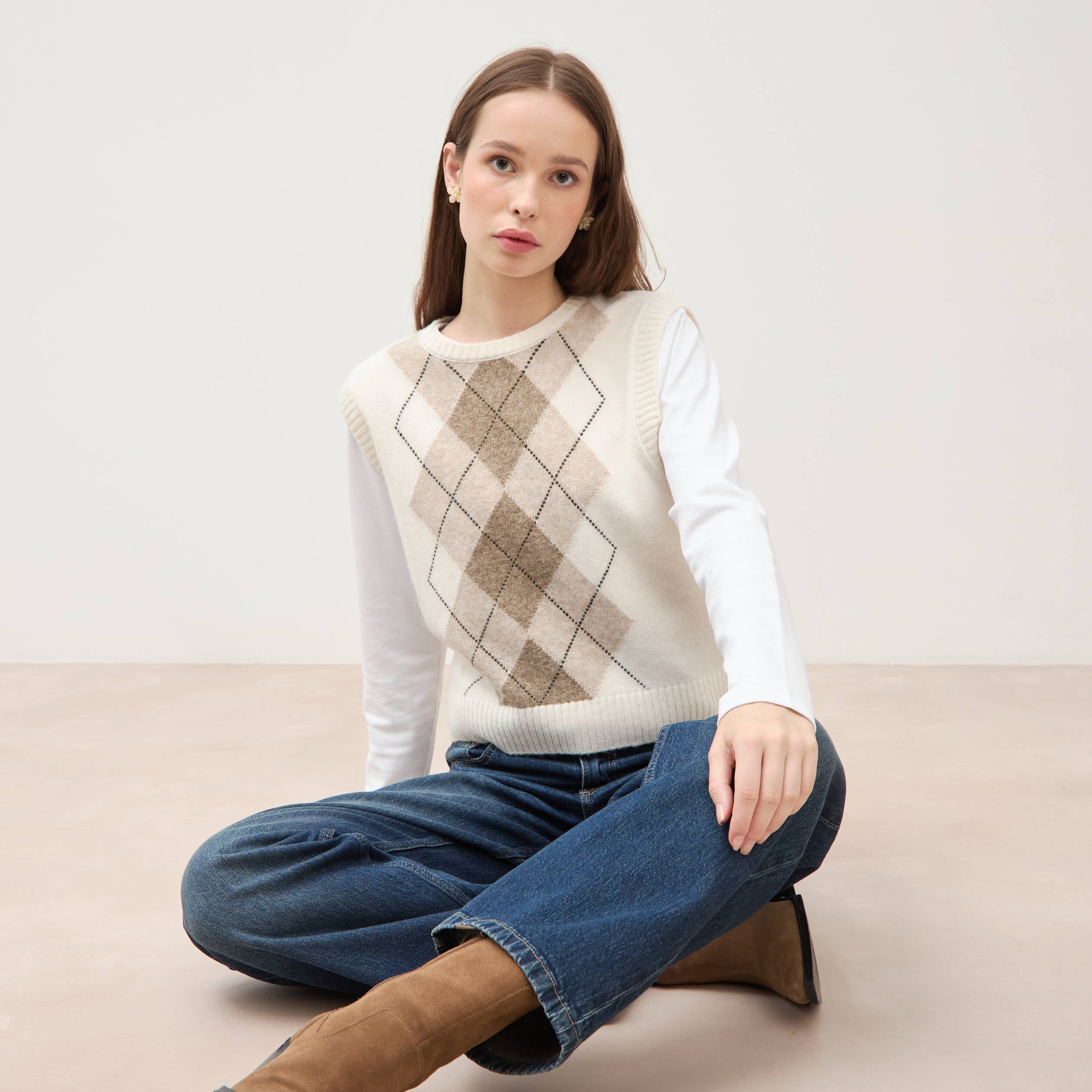 Pull sans manches col rond ecru femme