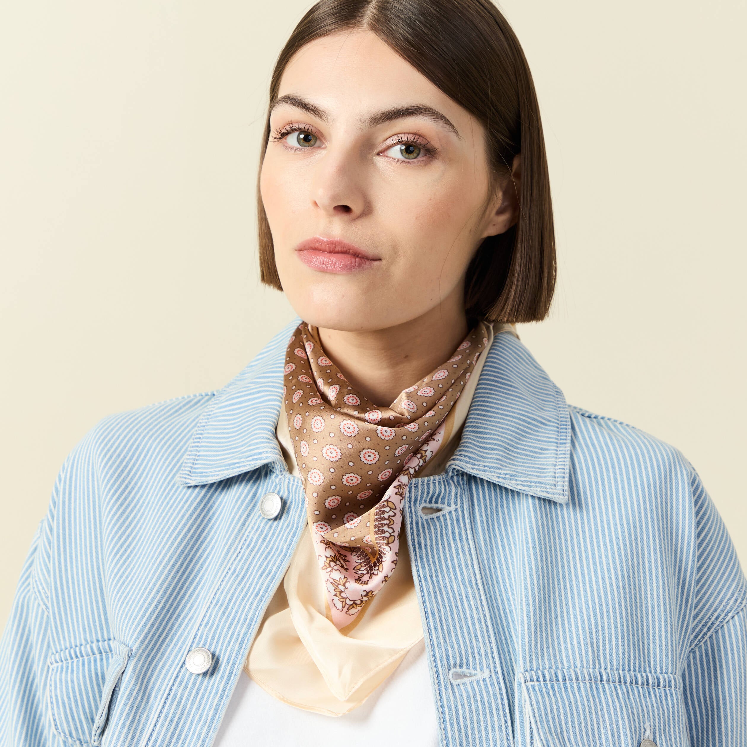 Foulard beige femme