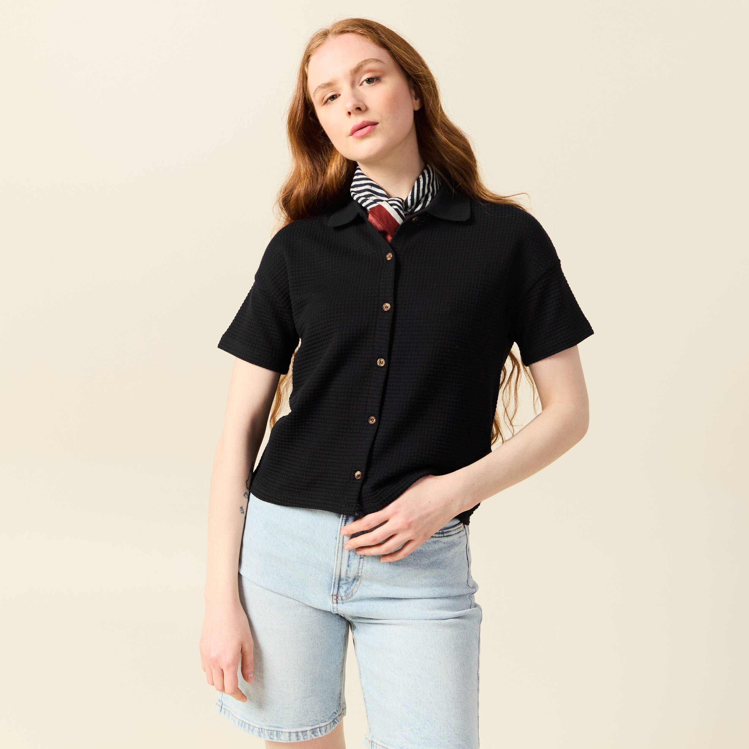 polo en maille noir femme Polo en maille noir femme