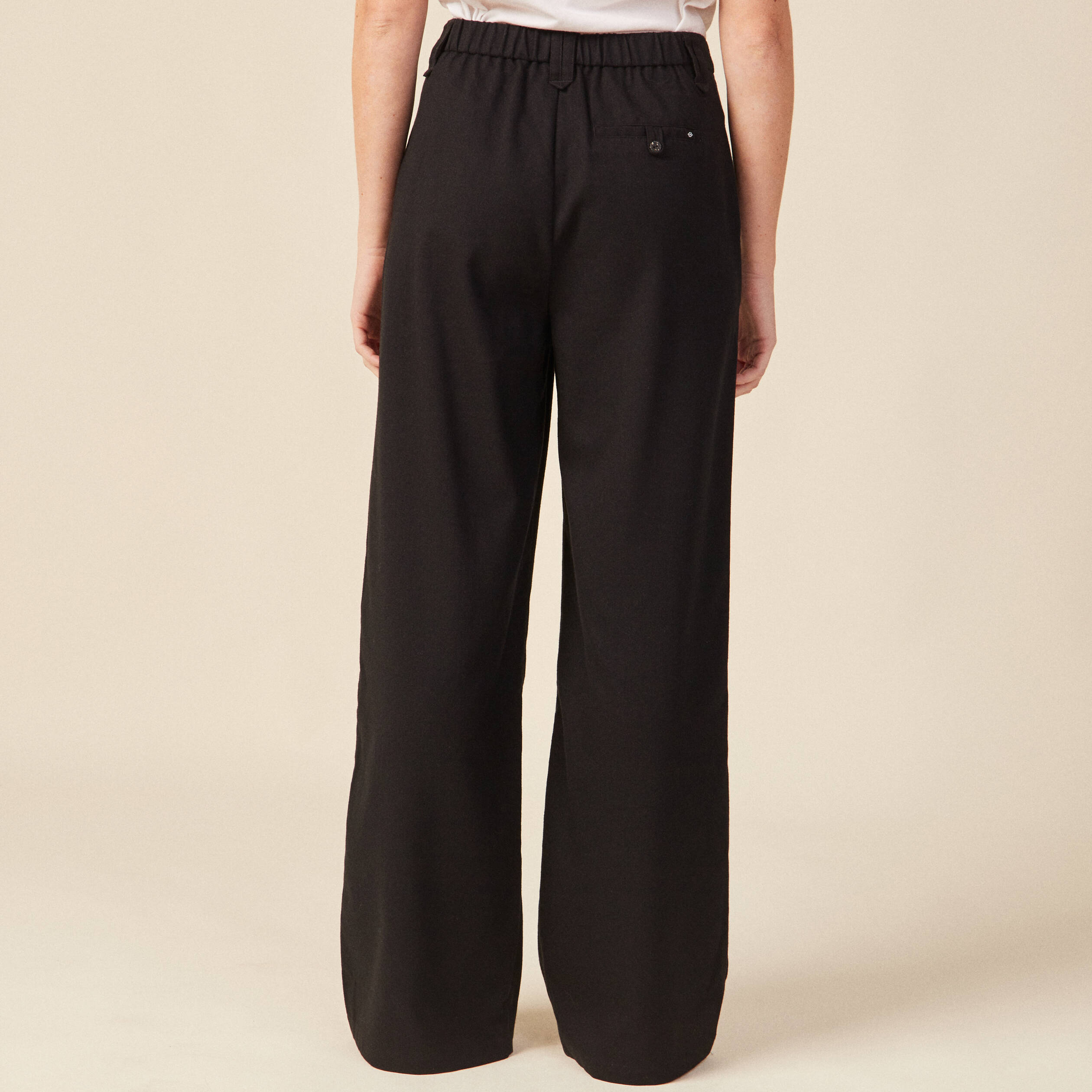 Pantalon large avec pinces noir femme