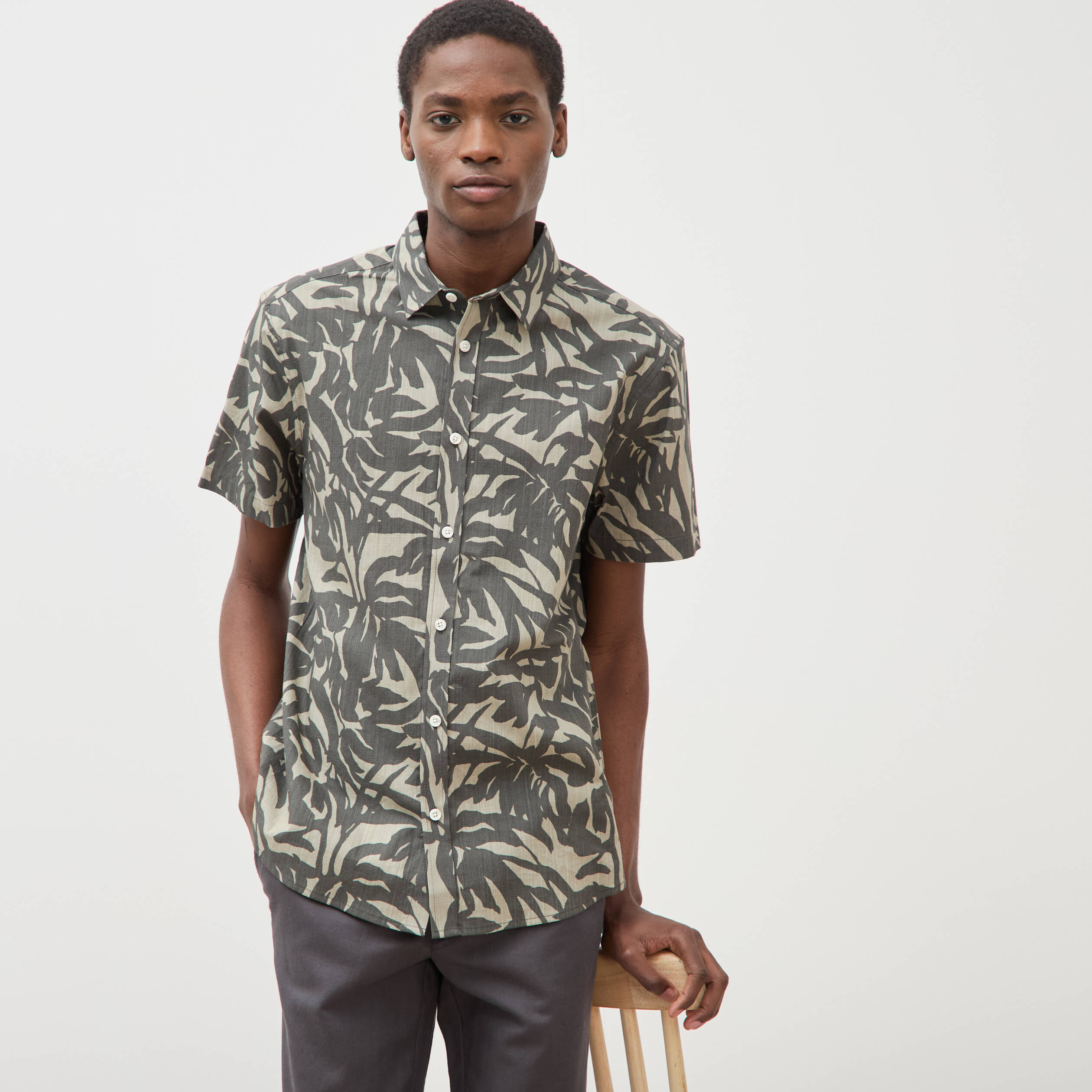Chemise manches courtes vert kaki homme