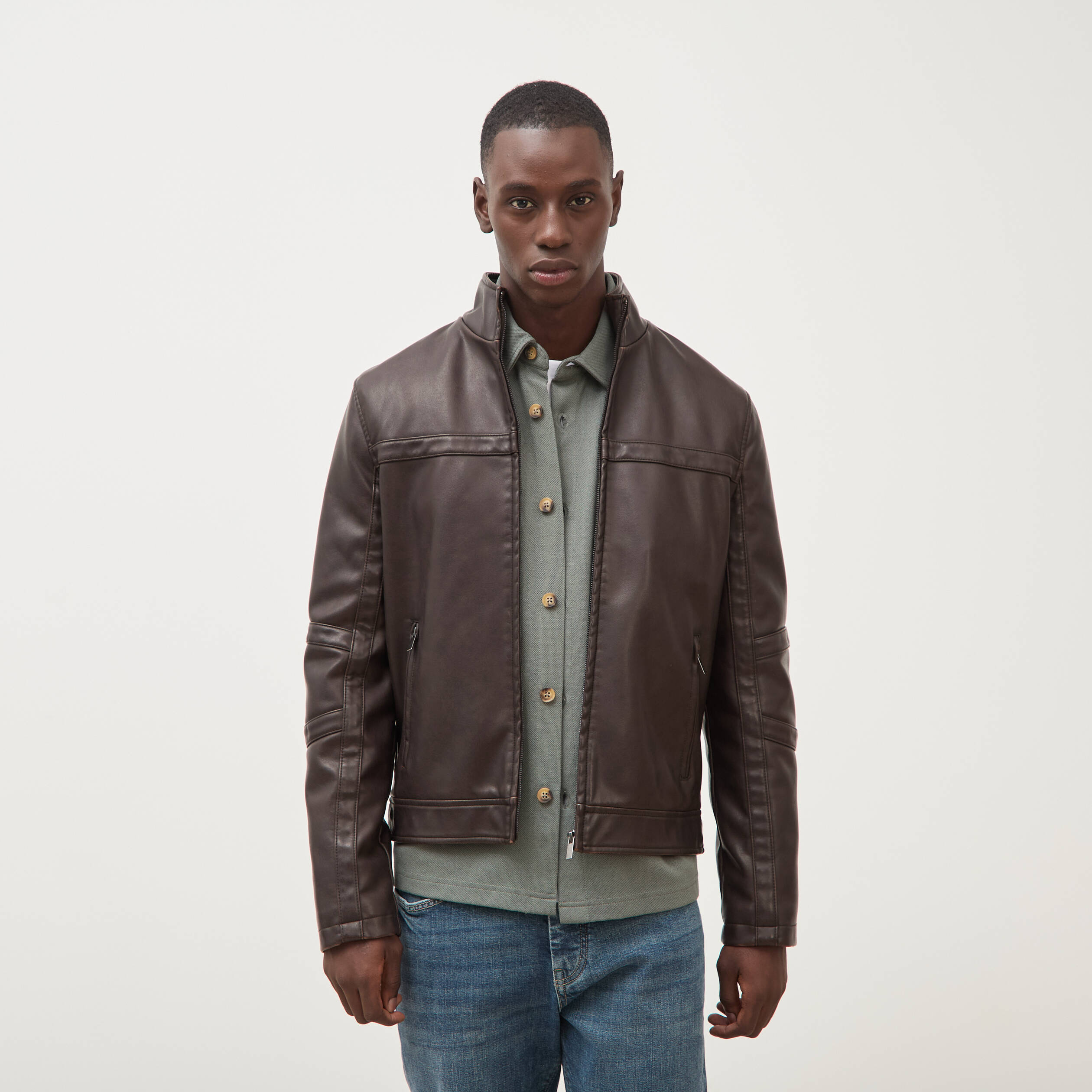 Blouson cintr&eacute; similicuir col montant marron fonc&eacute; homme