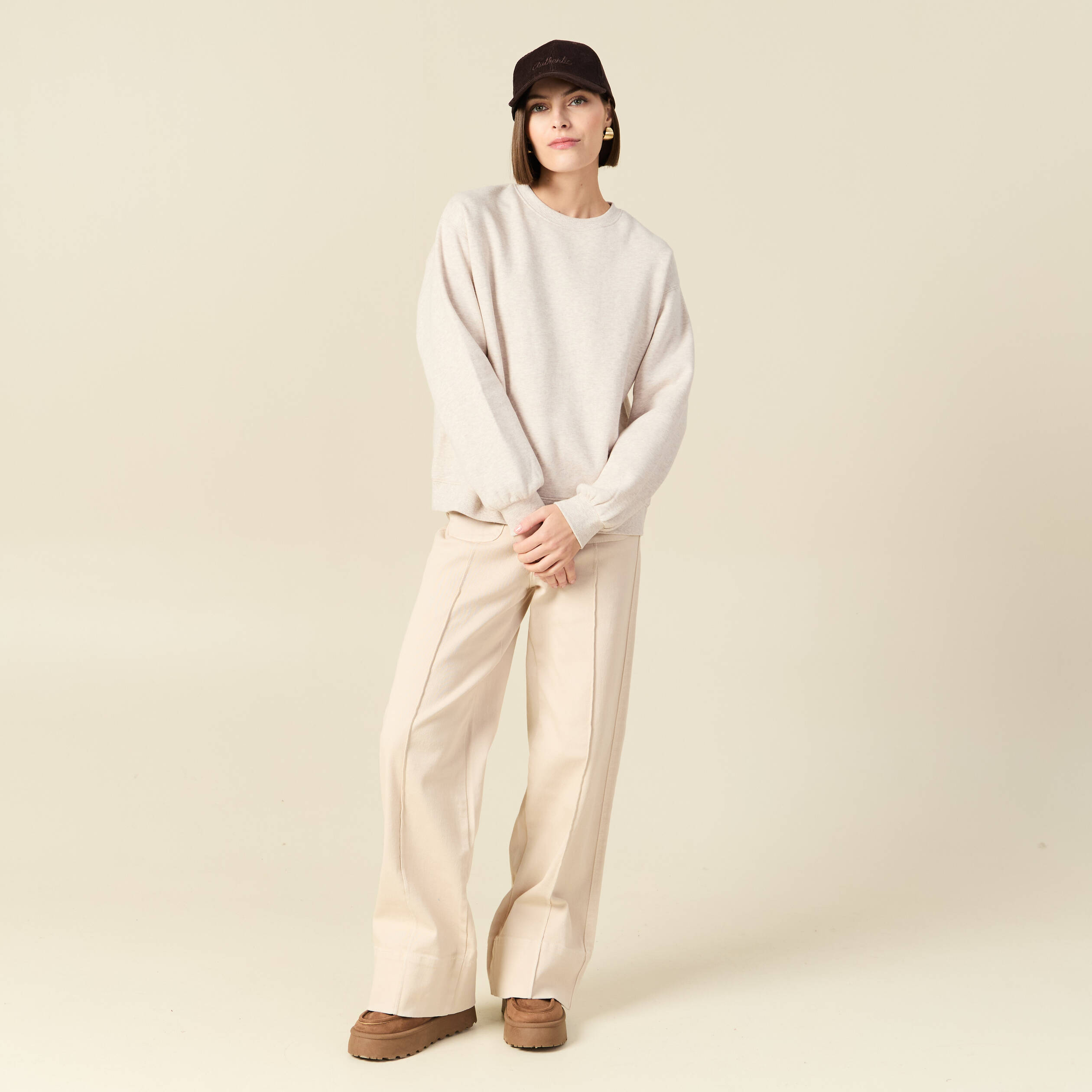 Sweat droit manches longues beige femme