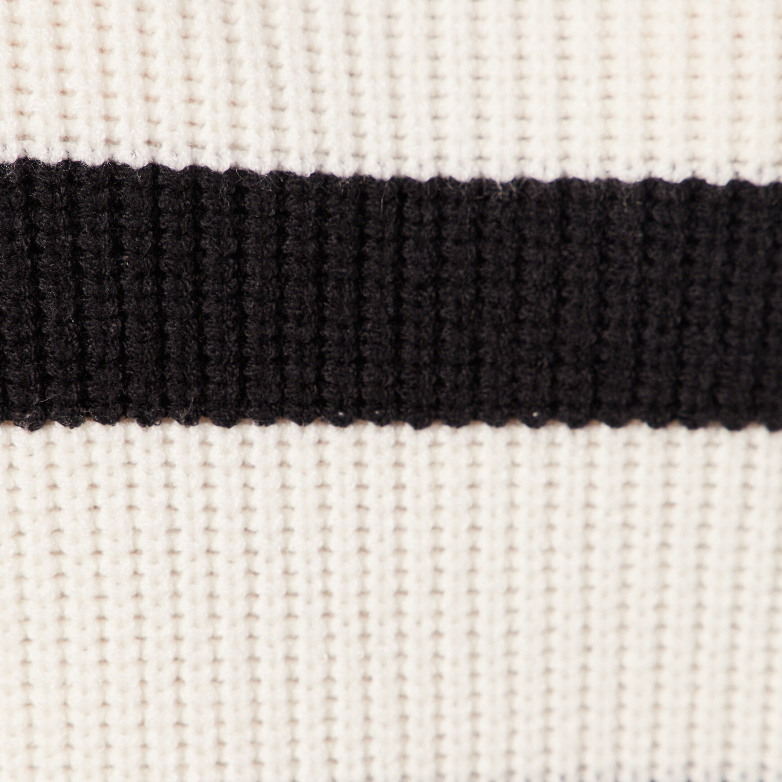 Pull manches longues à boutons ecru femme