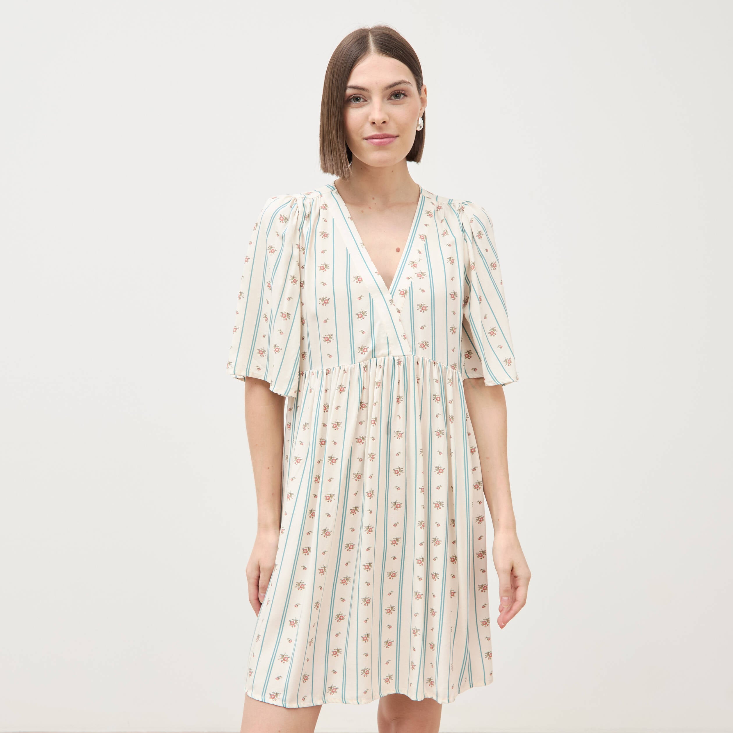 Robe fluide col v manches courtes bleu gris femme