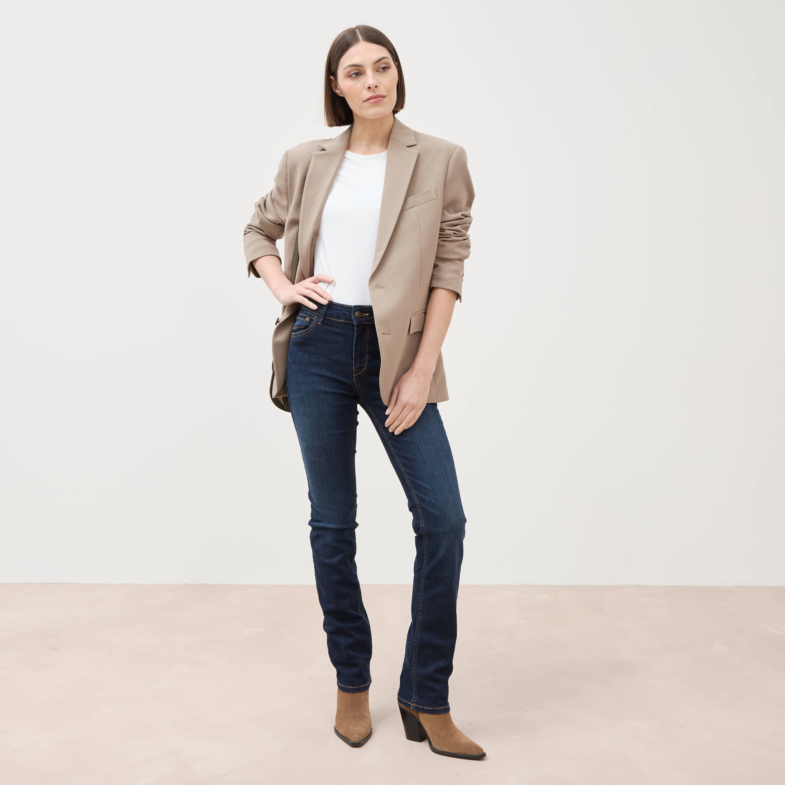 Jeans regular taille haute denim brut femme
