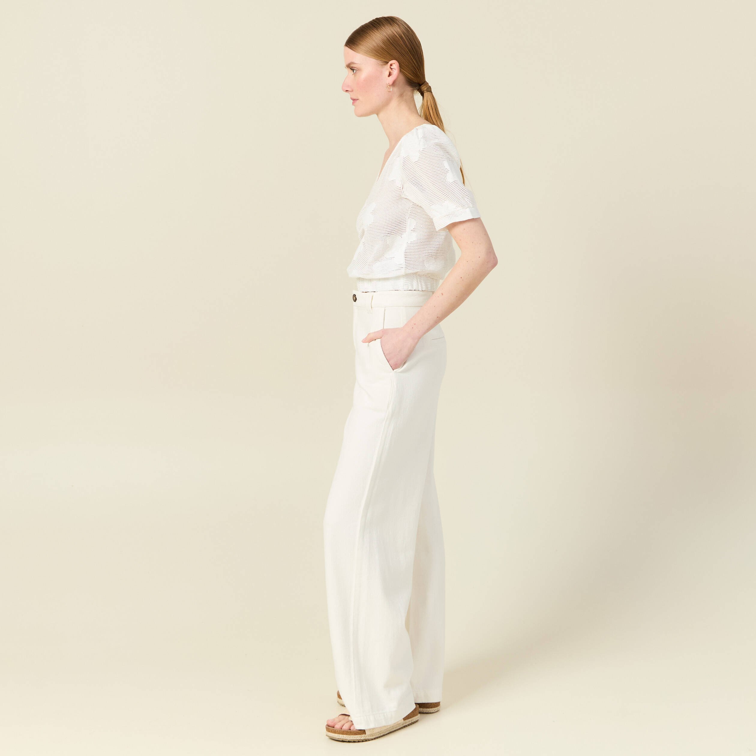 t shirt manches courtes ajoure creme femme T-shirt manches courtes ajouré creme femme