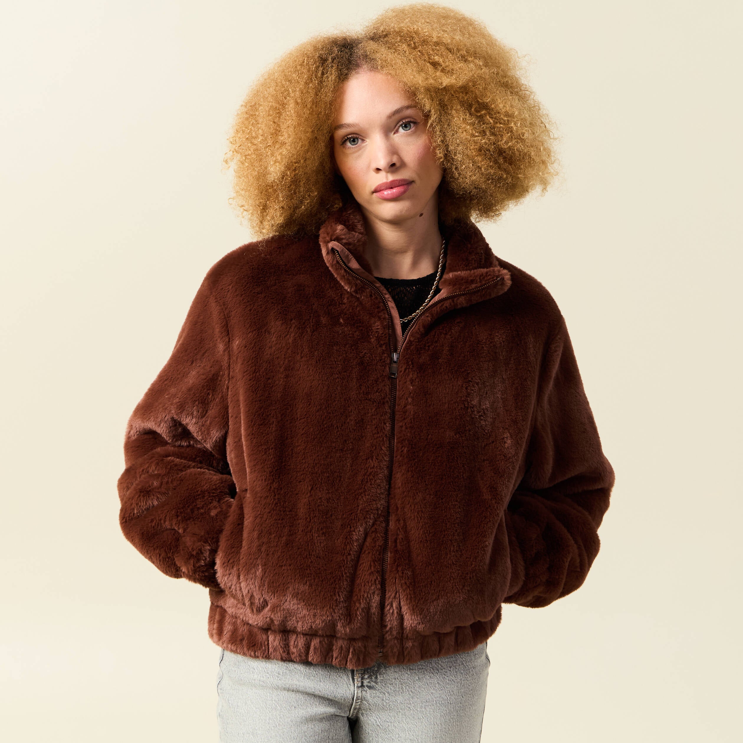 Veste droite courte col montant marron femme