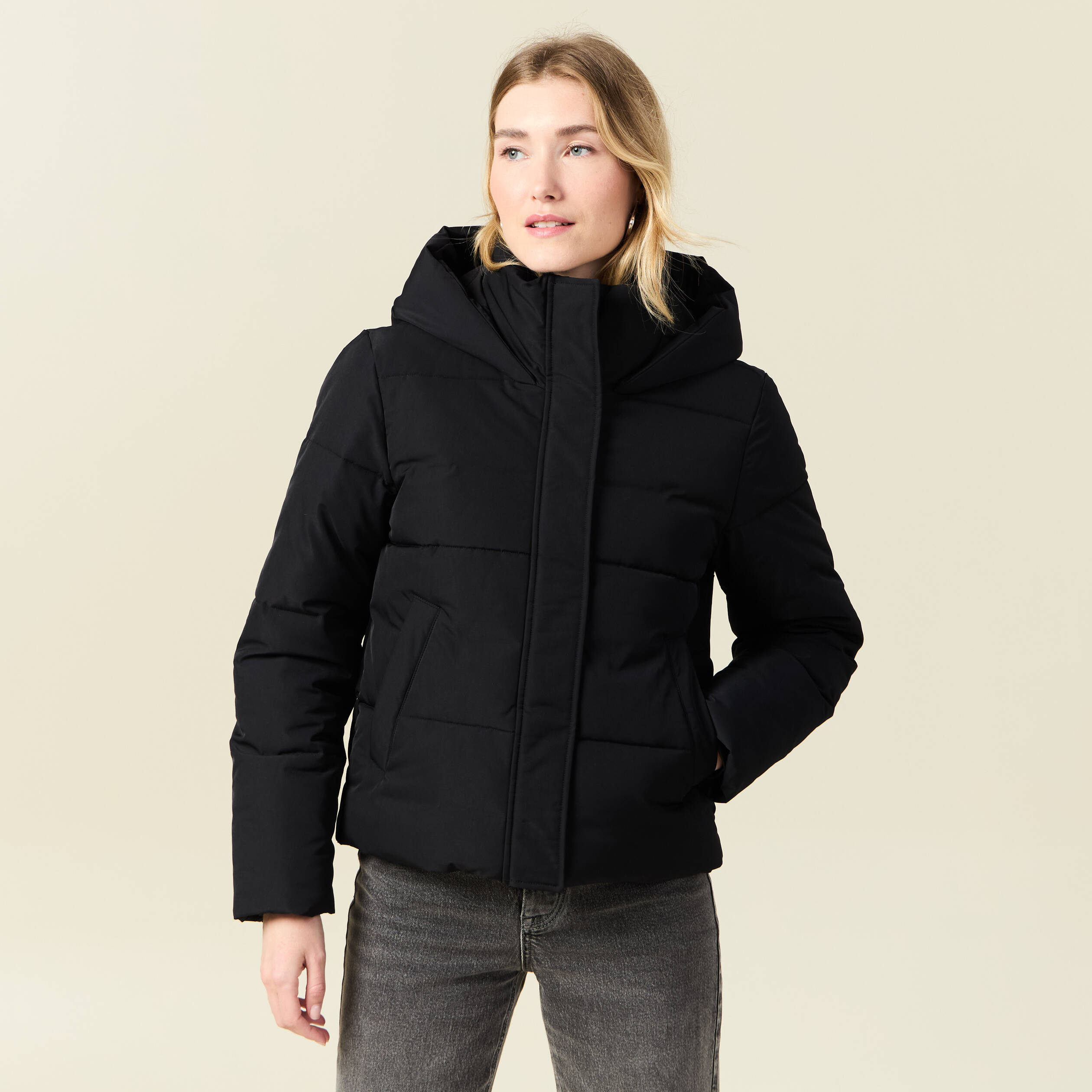 Doudoune &agrave; capuche noir femme