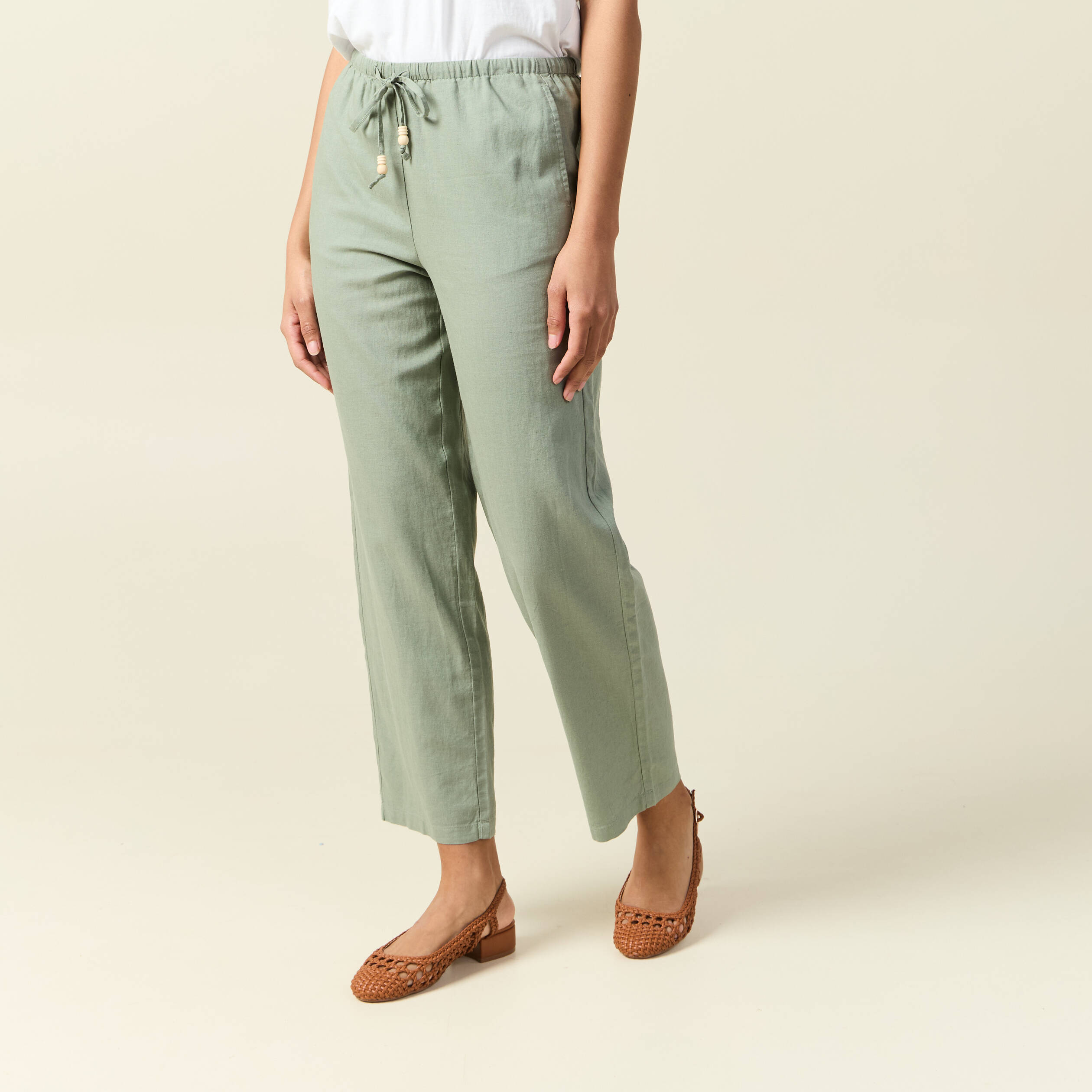 pantalon droit 78eme vert kaki femme Pantalon droit 7/8ème vert kaki femme