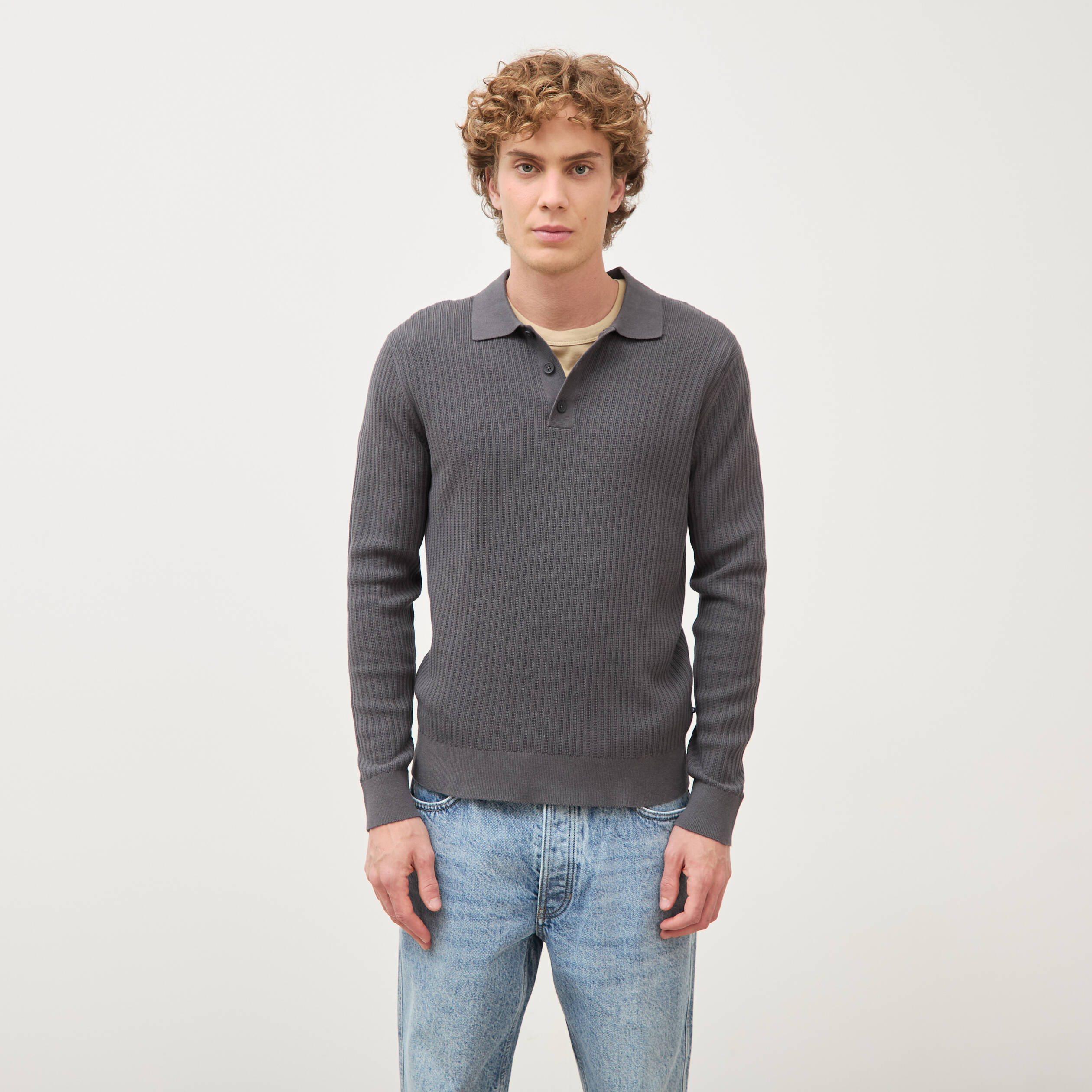 Pull manches longues en coton gris fonc&eacute; homme