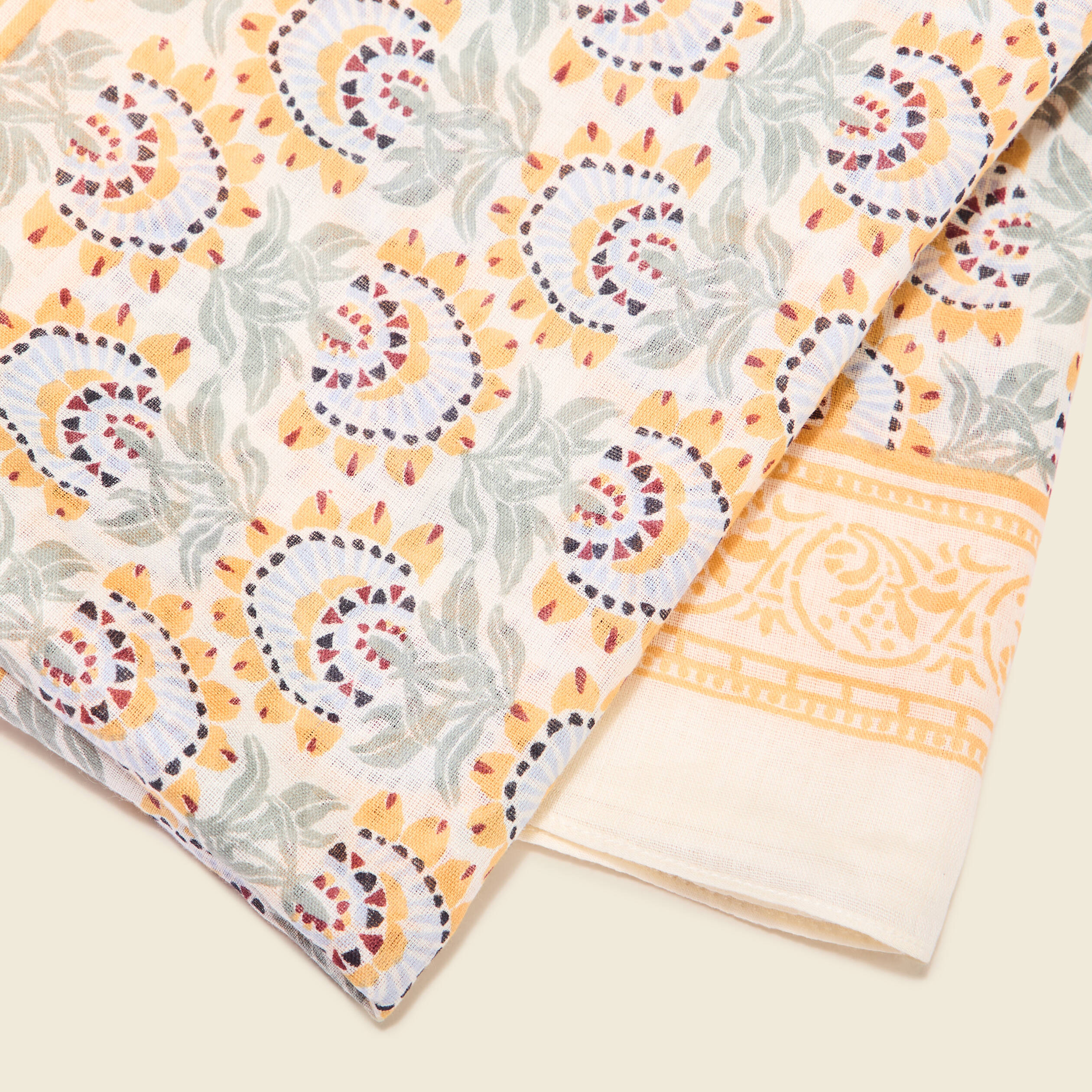 foulard blanc femme Foulard blanc femme
