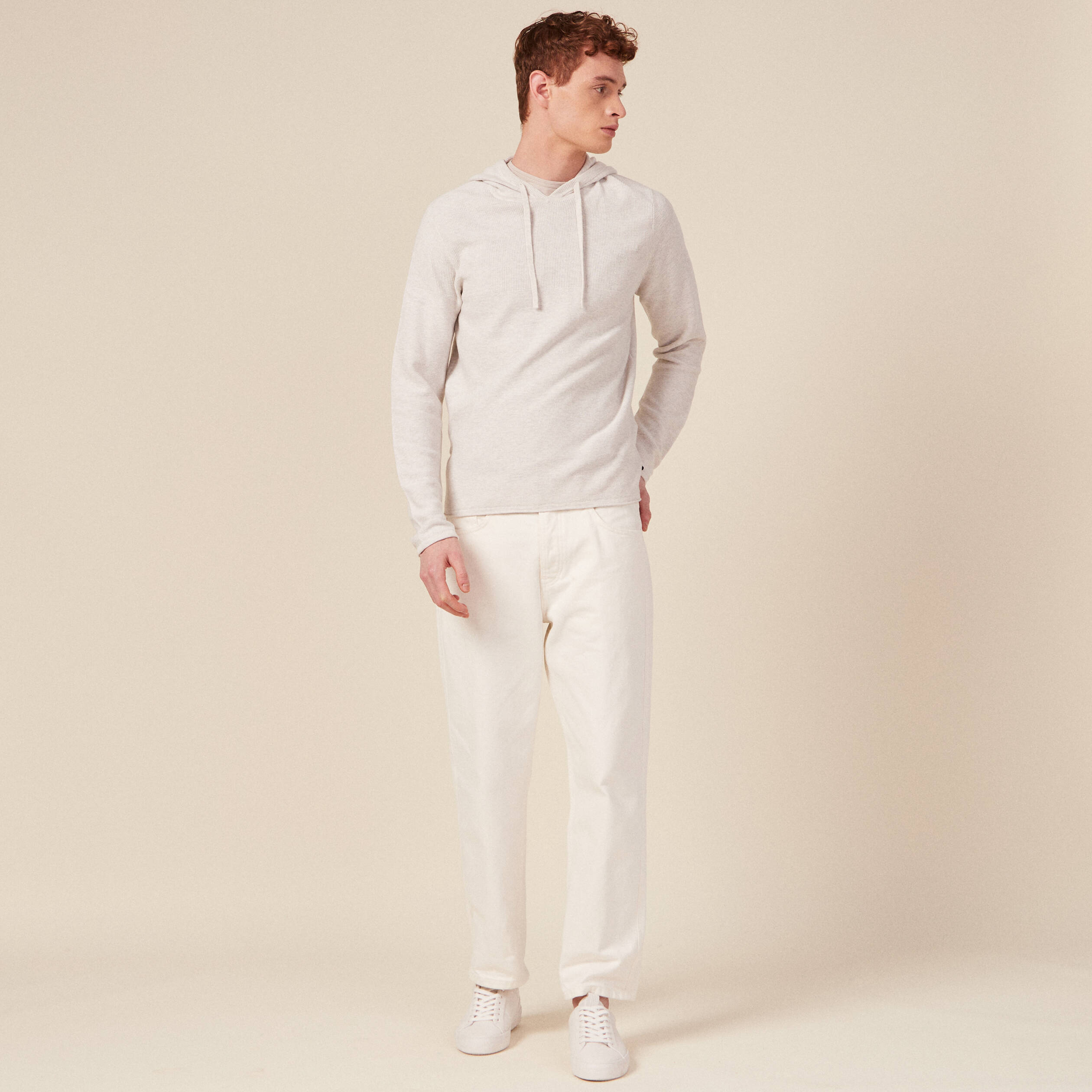 pull a capuche ecru homme Pull à capuche ecru homme