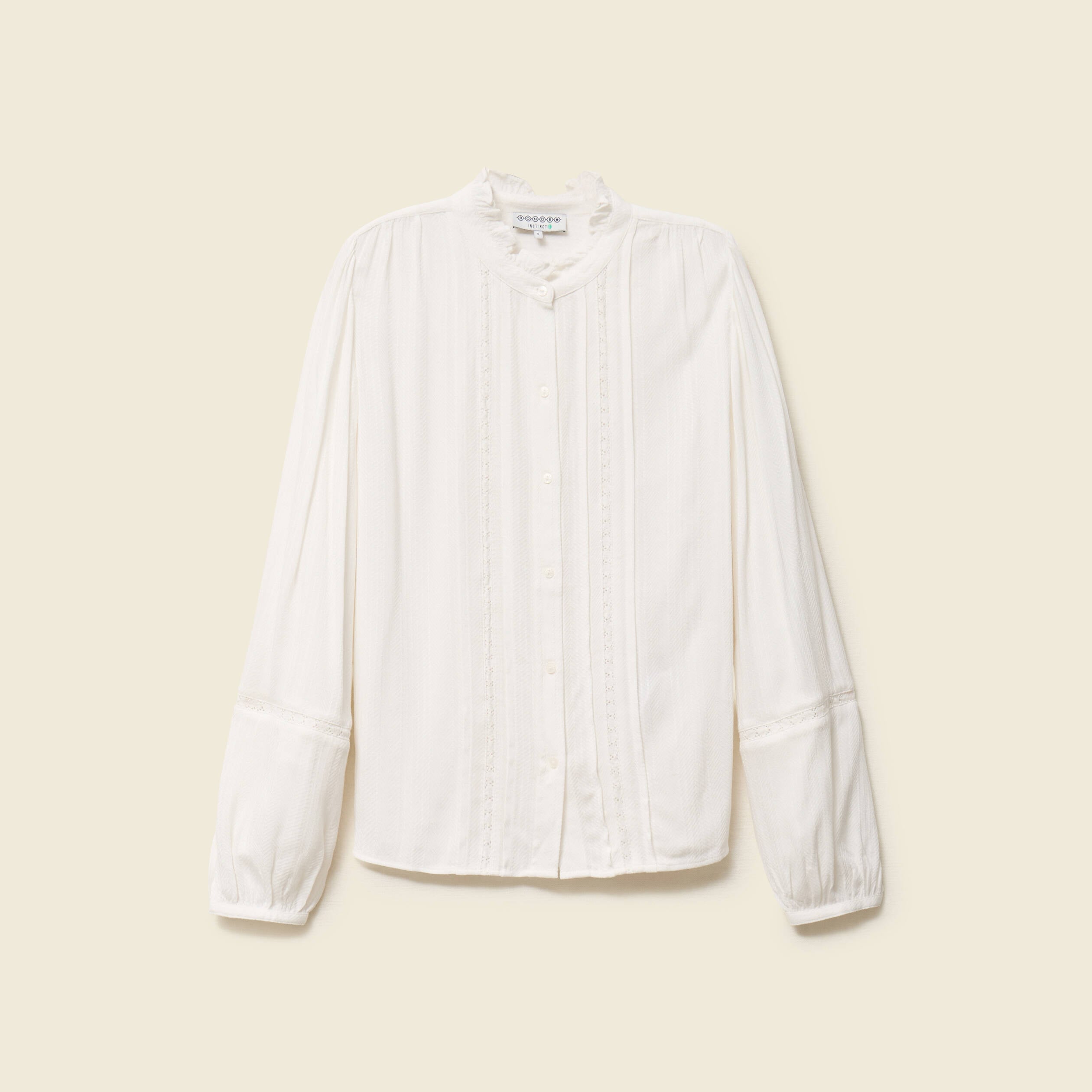 Blouse droite courte d&eacute;tail dentelle creme femme