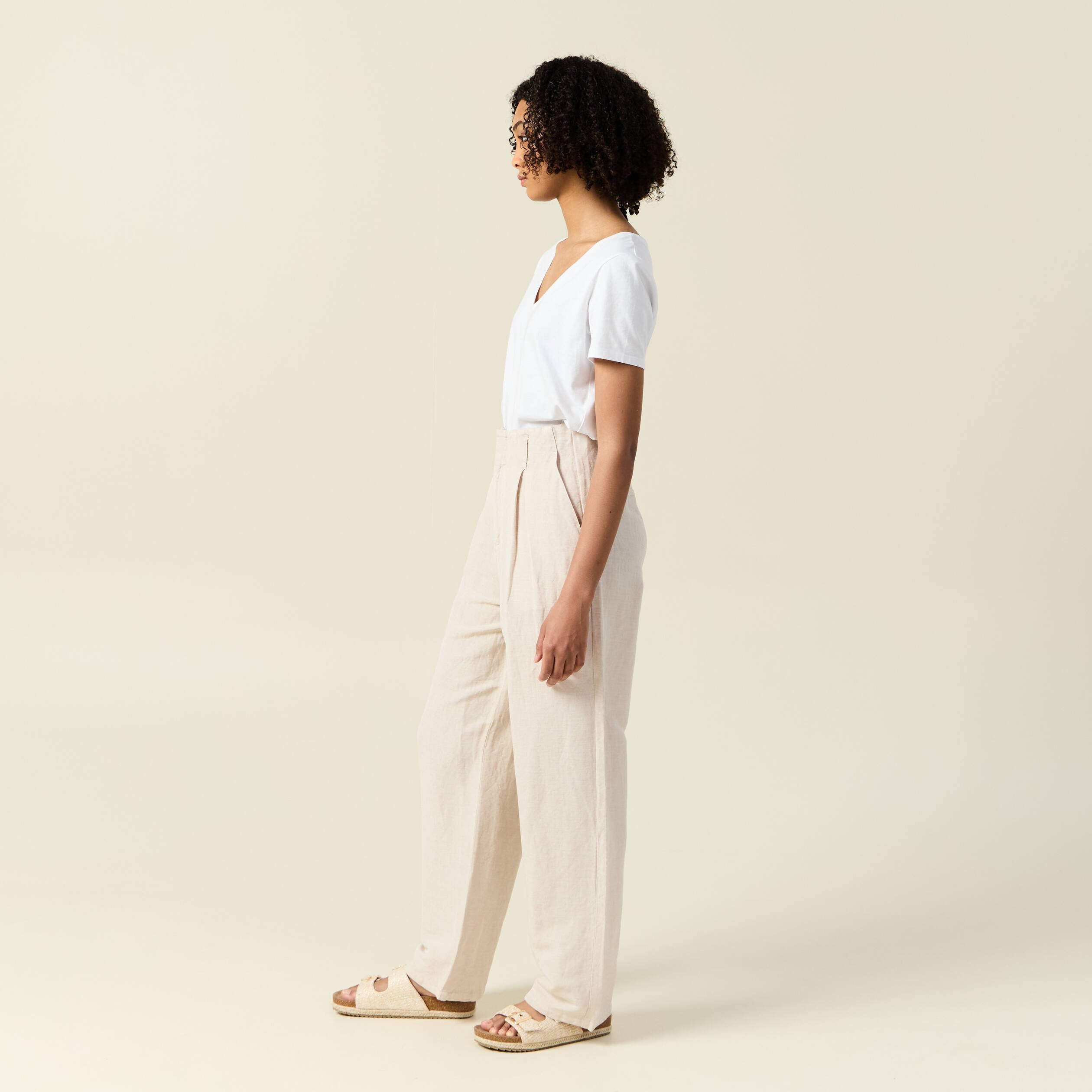 pantalon large a pinces sable femme Pantalon large à pinces sable femme