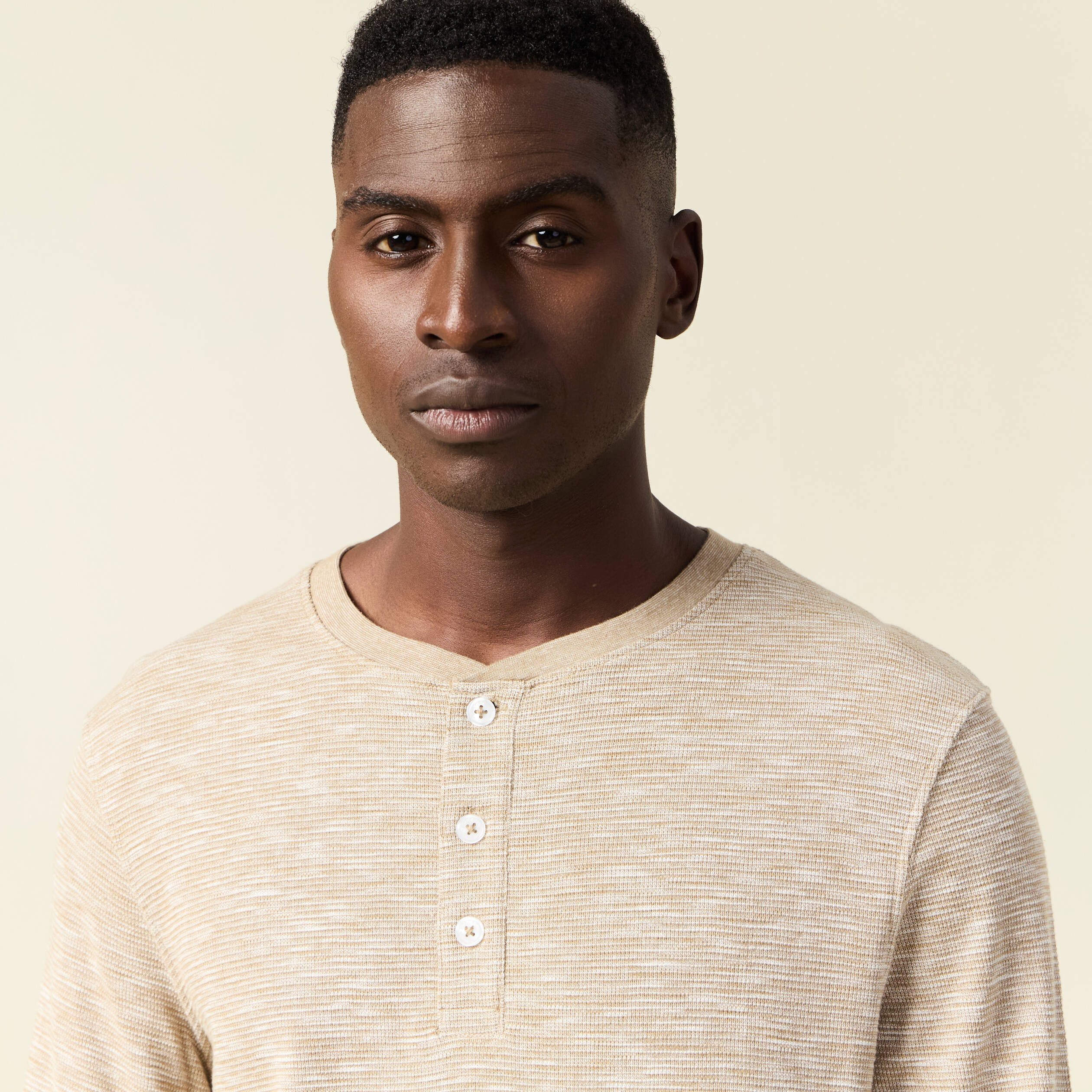 T-shirt en coton manches longues vert kaki homme