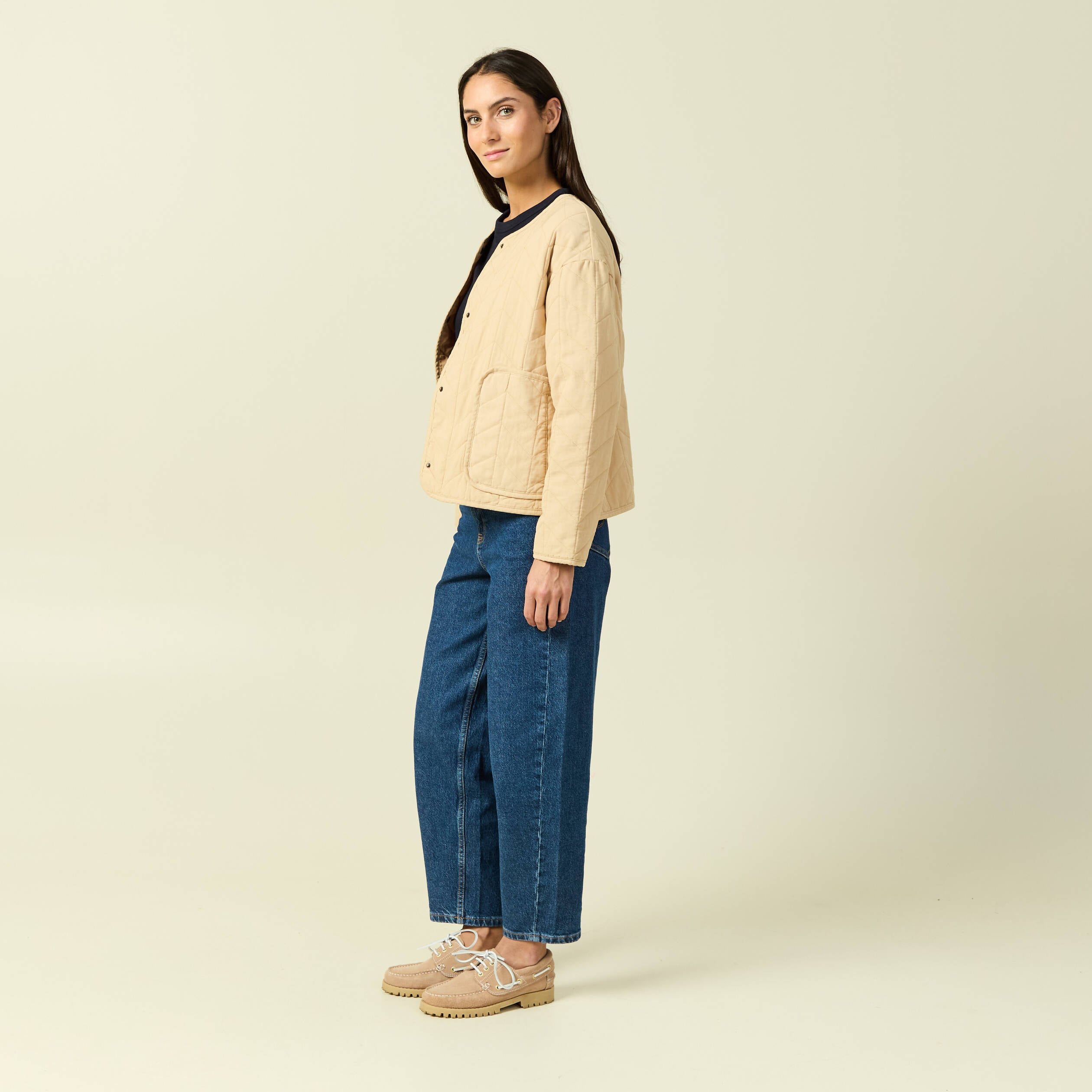 Doudoune droite courte manches longues beige femme