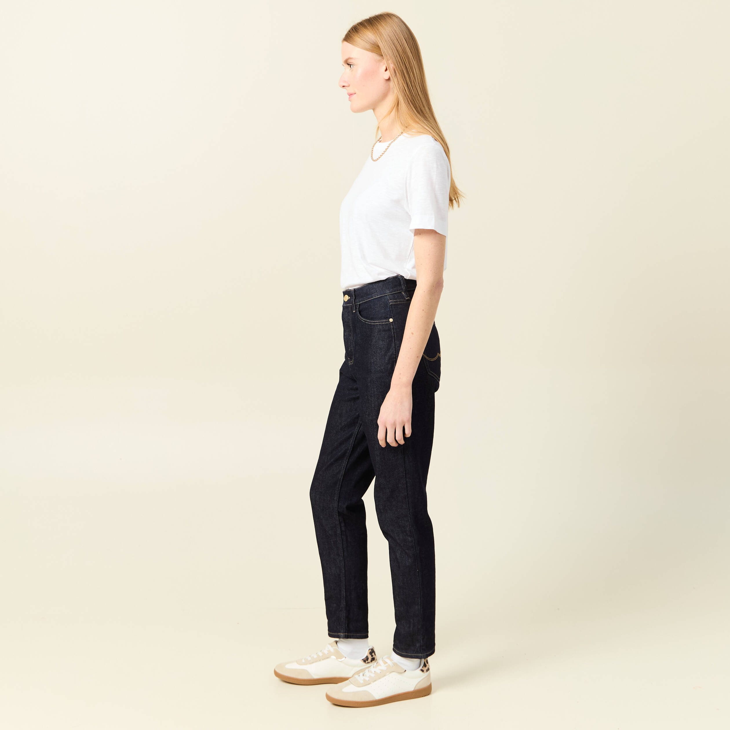 jeans mom fabrique en france denim brut femme Jeans mom fabriqué en France denim brut femme