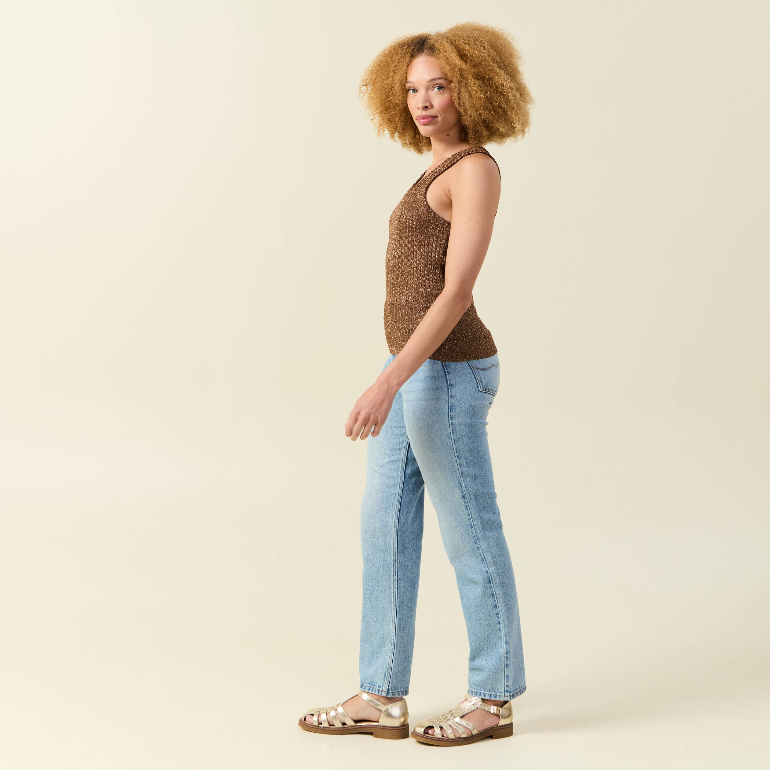 debardeur sans manches marron fonce femme Débardeur sans manches marron foncé femme
