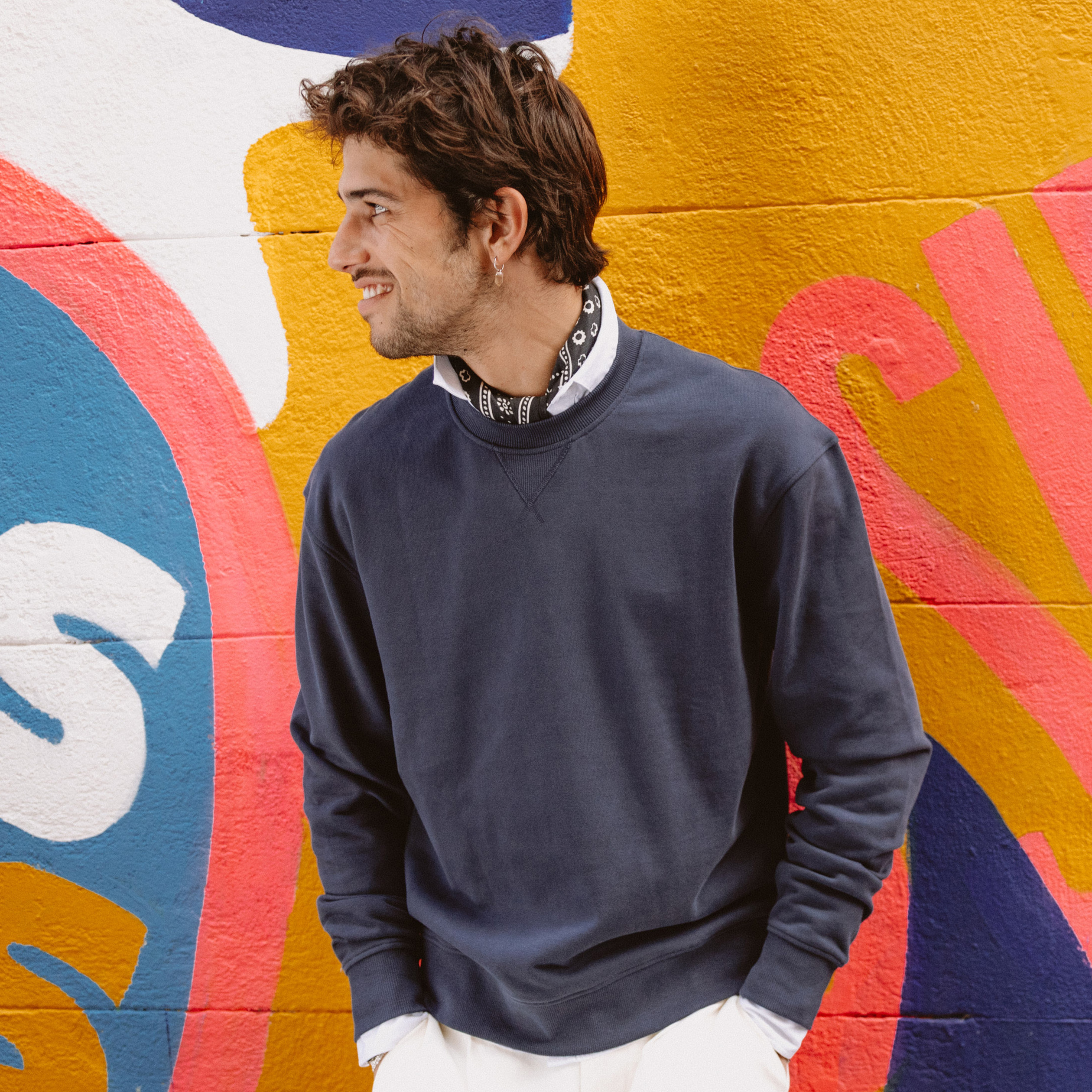 Sweat manches longues en coton bleu marine homme