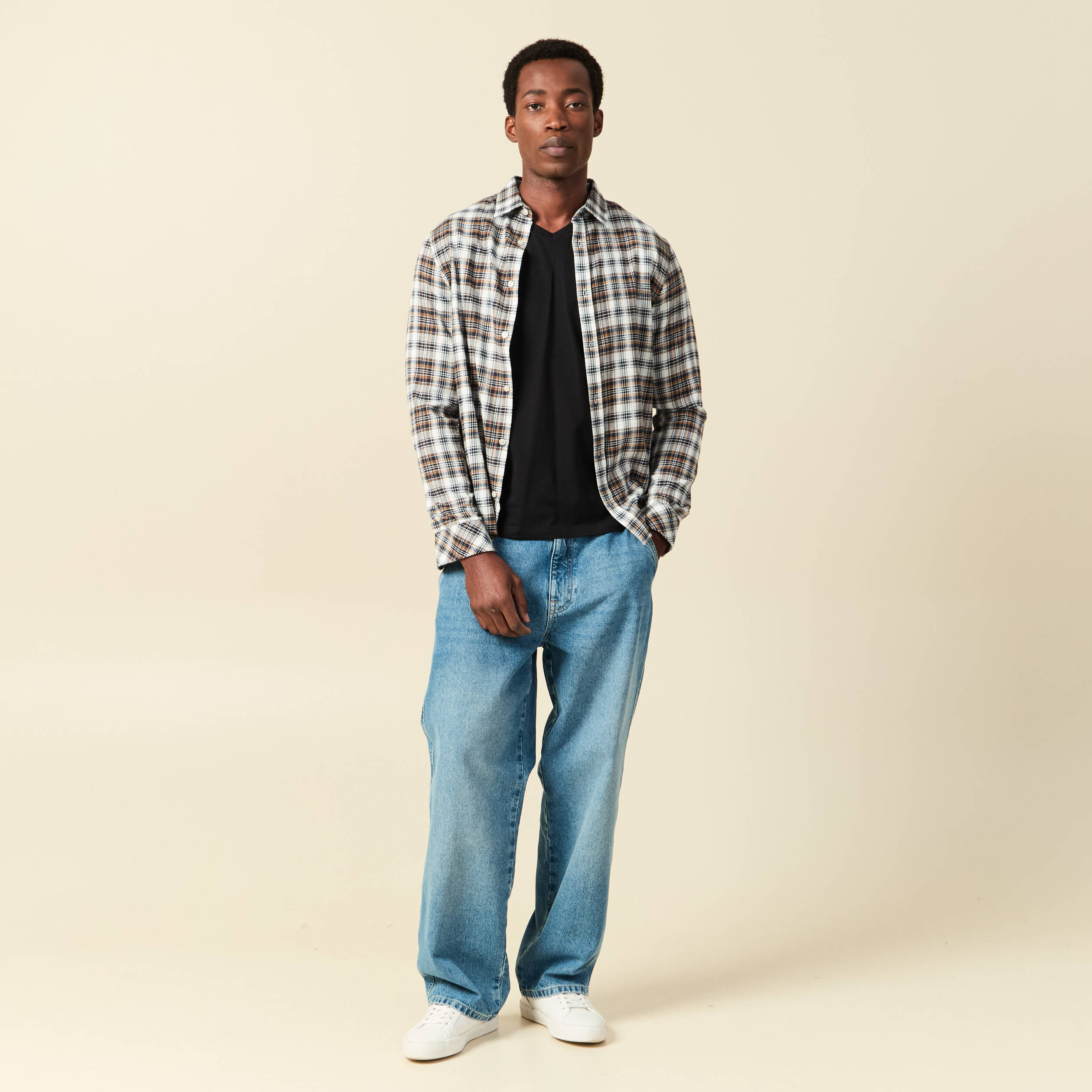 Lot de t-shirts col v manches courtes blanc homme