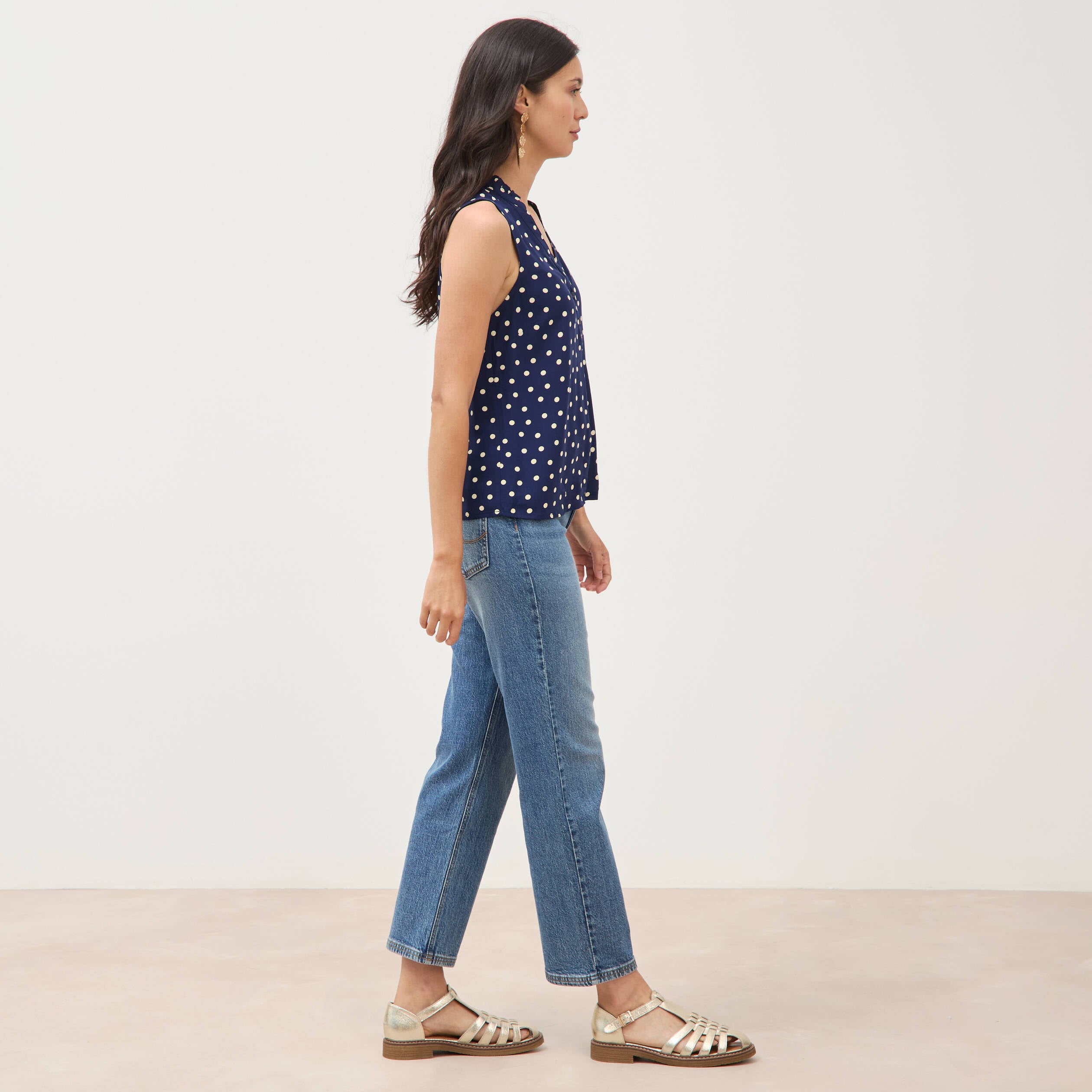 Top sans manches col v fluide bleu femme