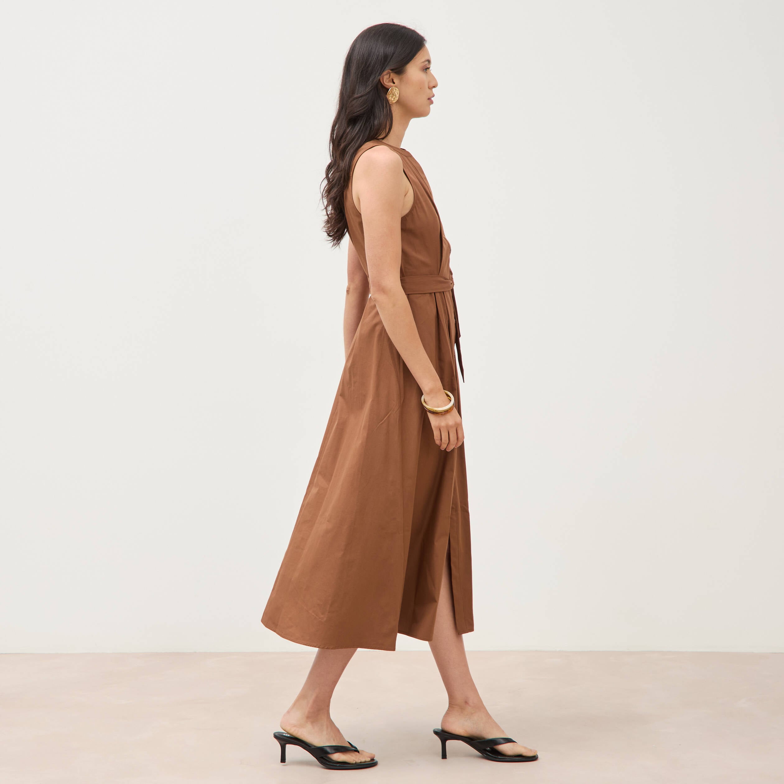 Robe en coton sans manches marron femme