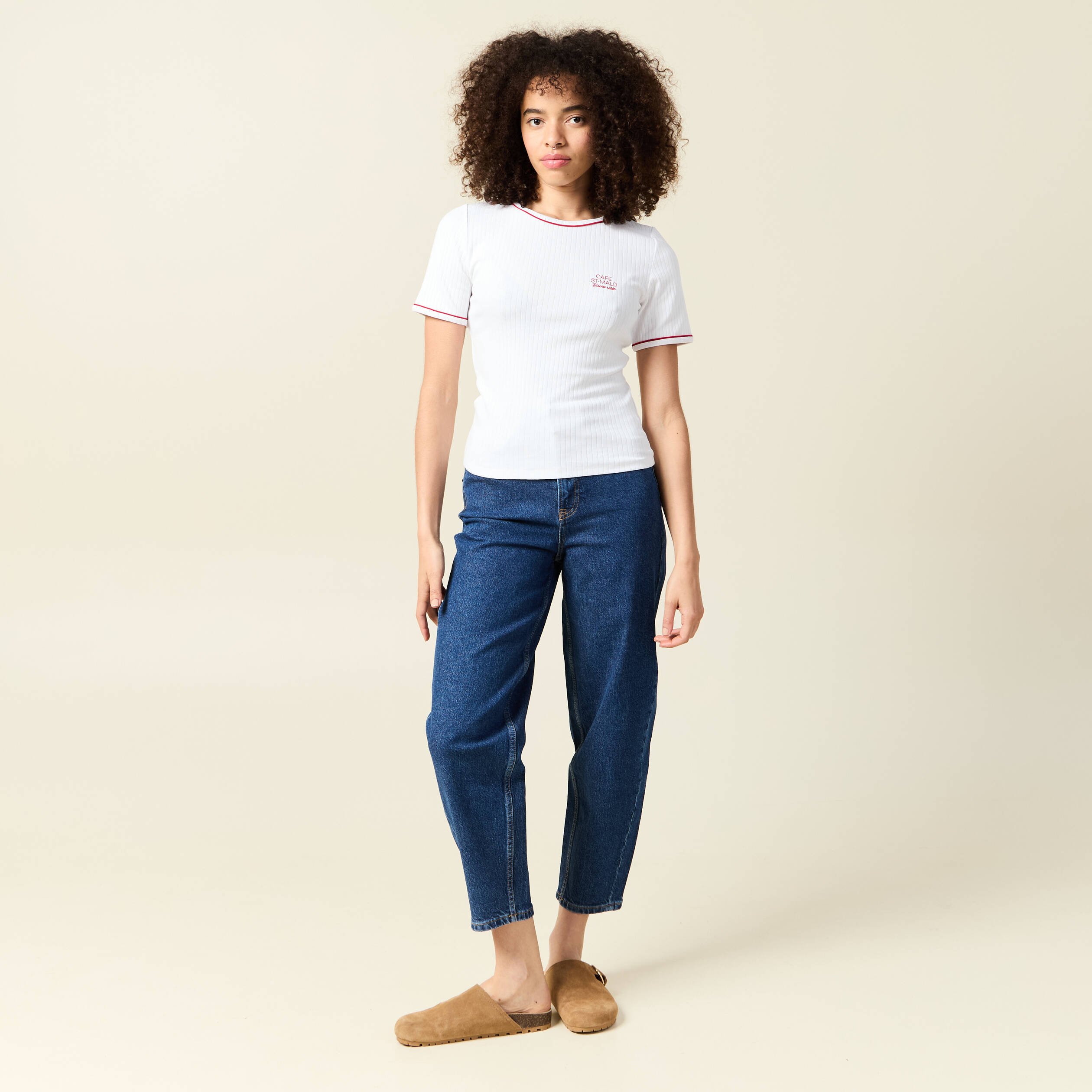 short ajuste court manches courtes blanc femme Short ajusté court manches courtes blanc femme