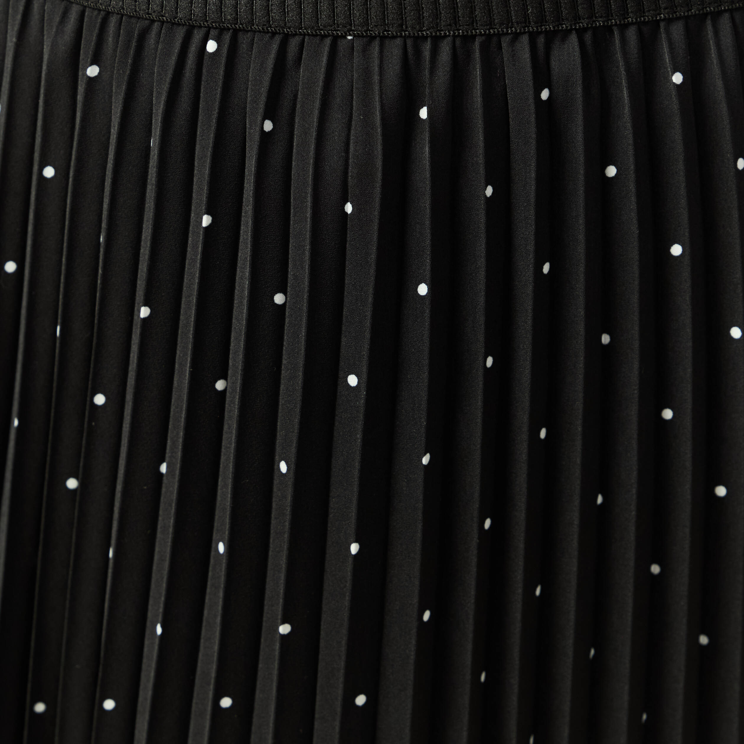 Jupe satin&eacute;e noir femme