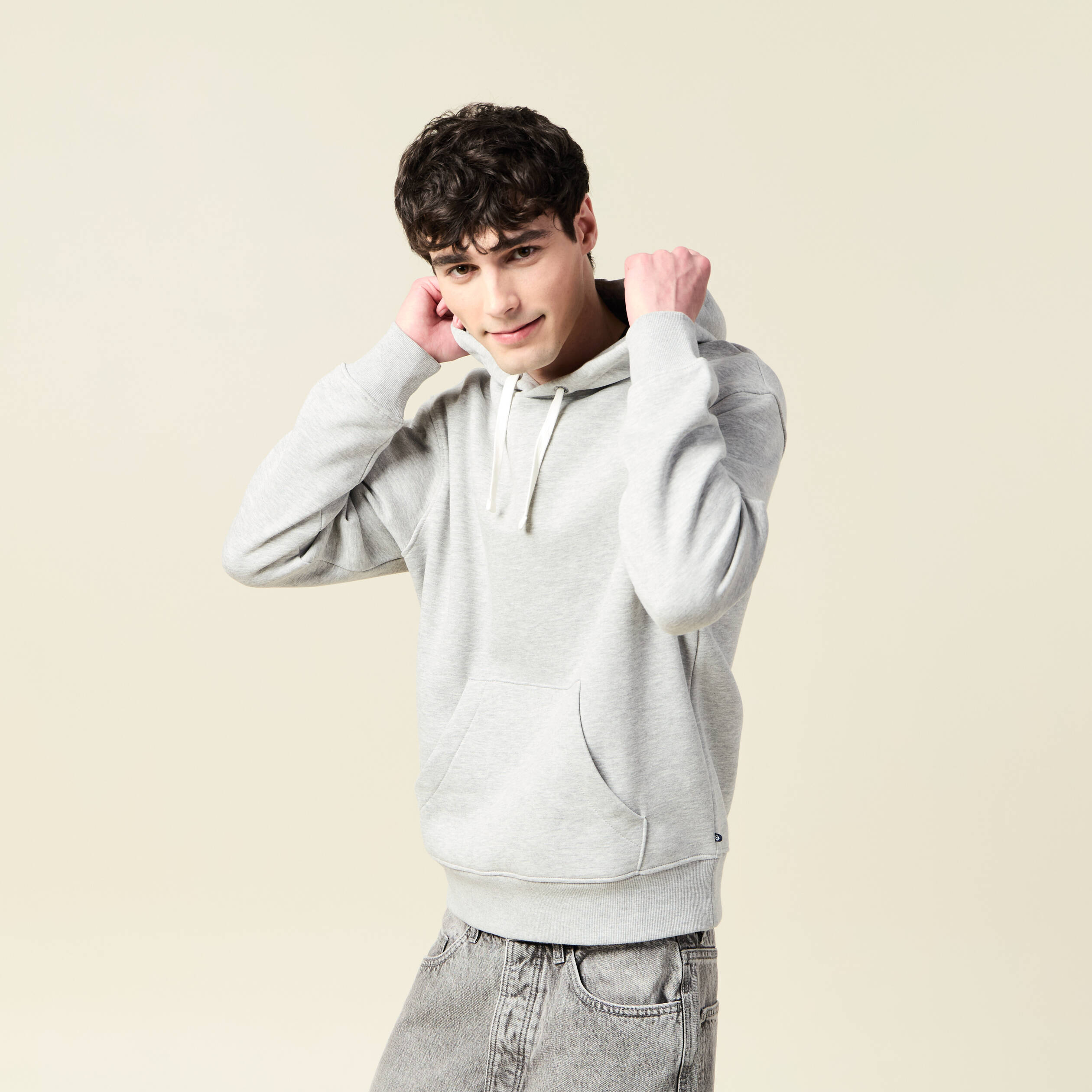 sweat a capuche gris homme Sweat à capuche gris homme