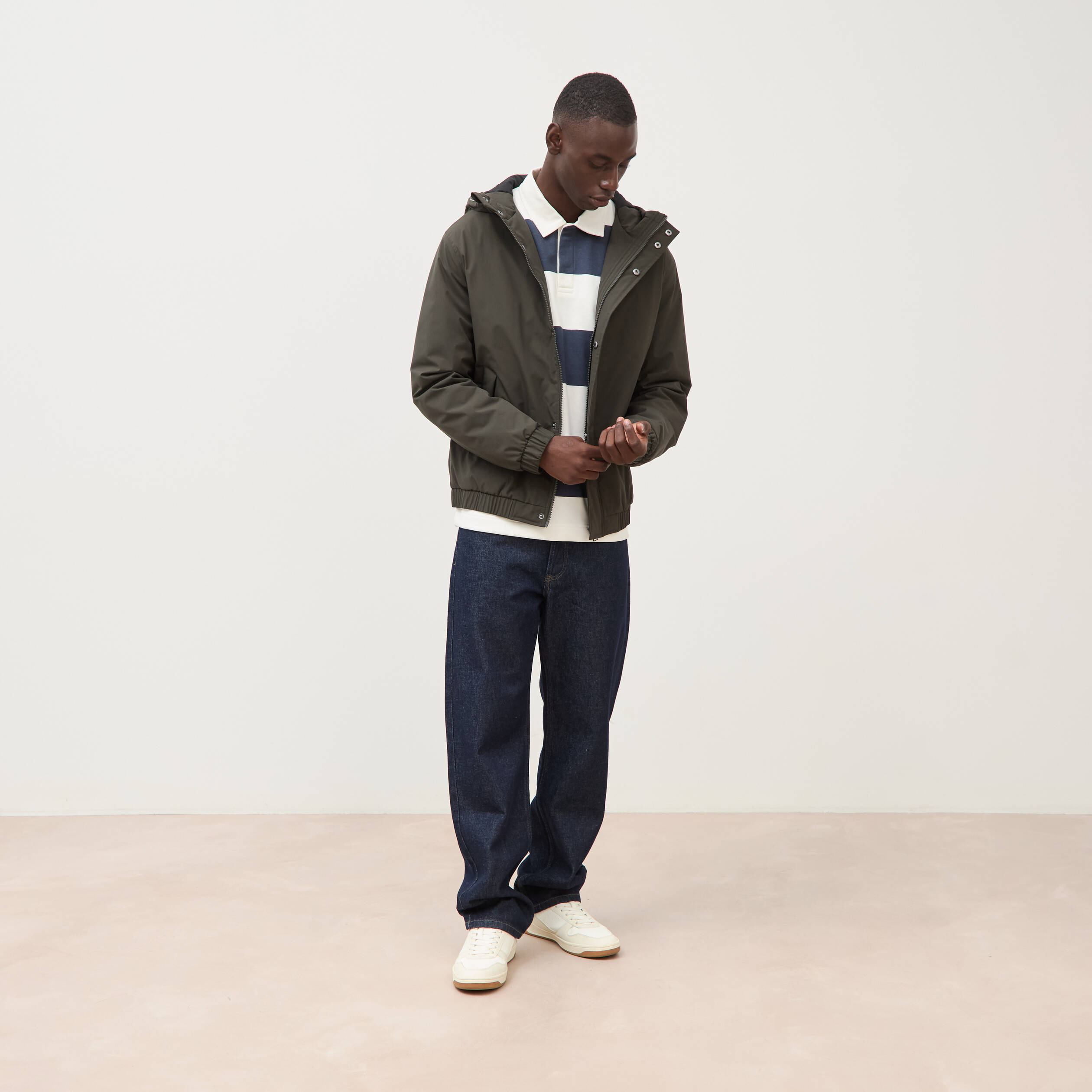 Parka coupe r&eacute;guli&egrave;re &agrave; capuche vert kaki homme