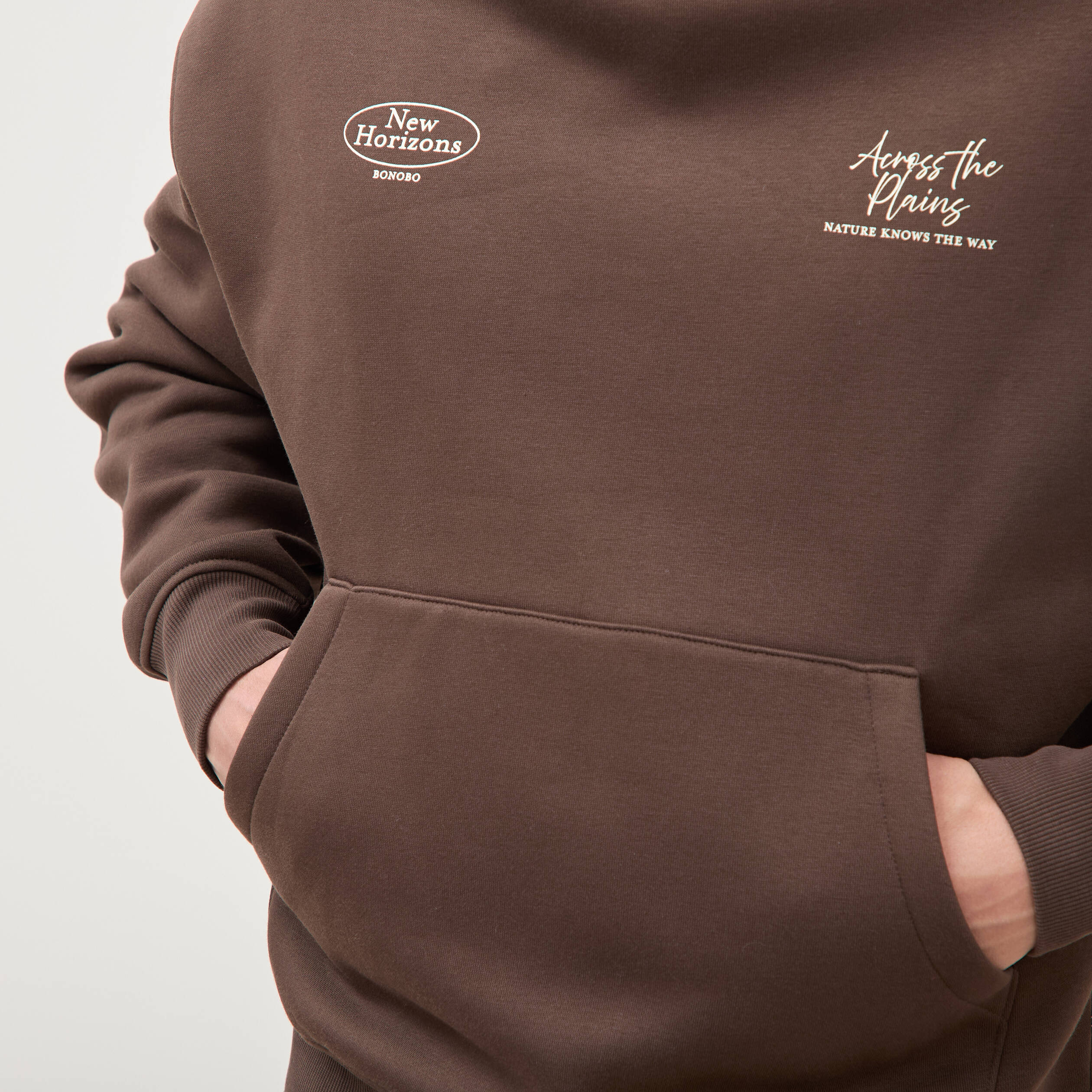 Sweat ample &agrave; capuche manches longues marron fonc&eacute; homme