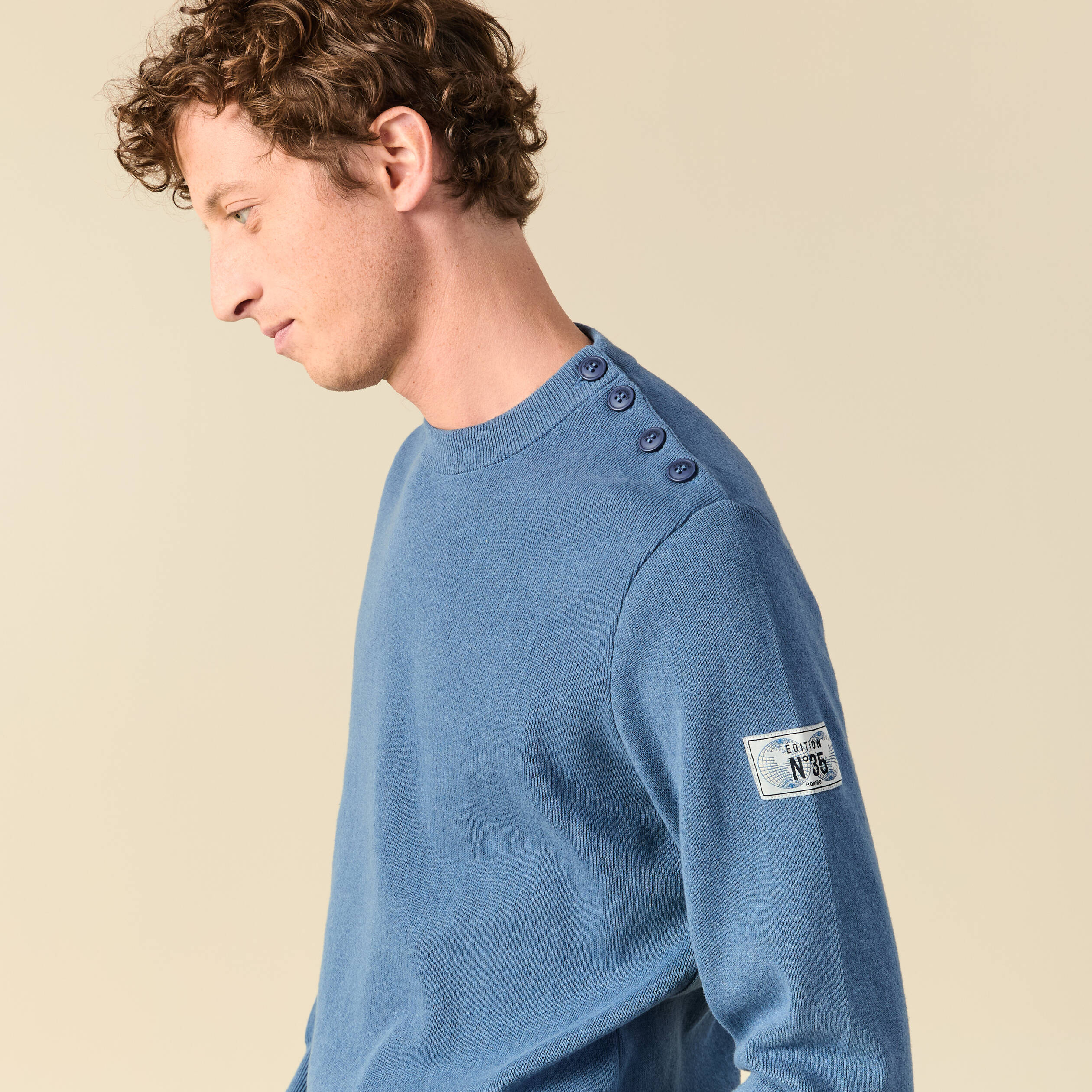 Pull fin col rond manches longues bleu fonc&eacute; homme