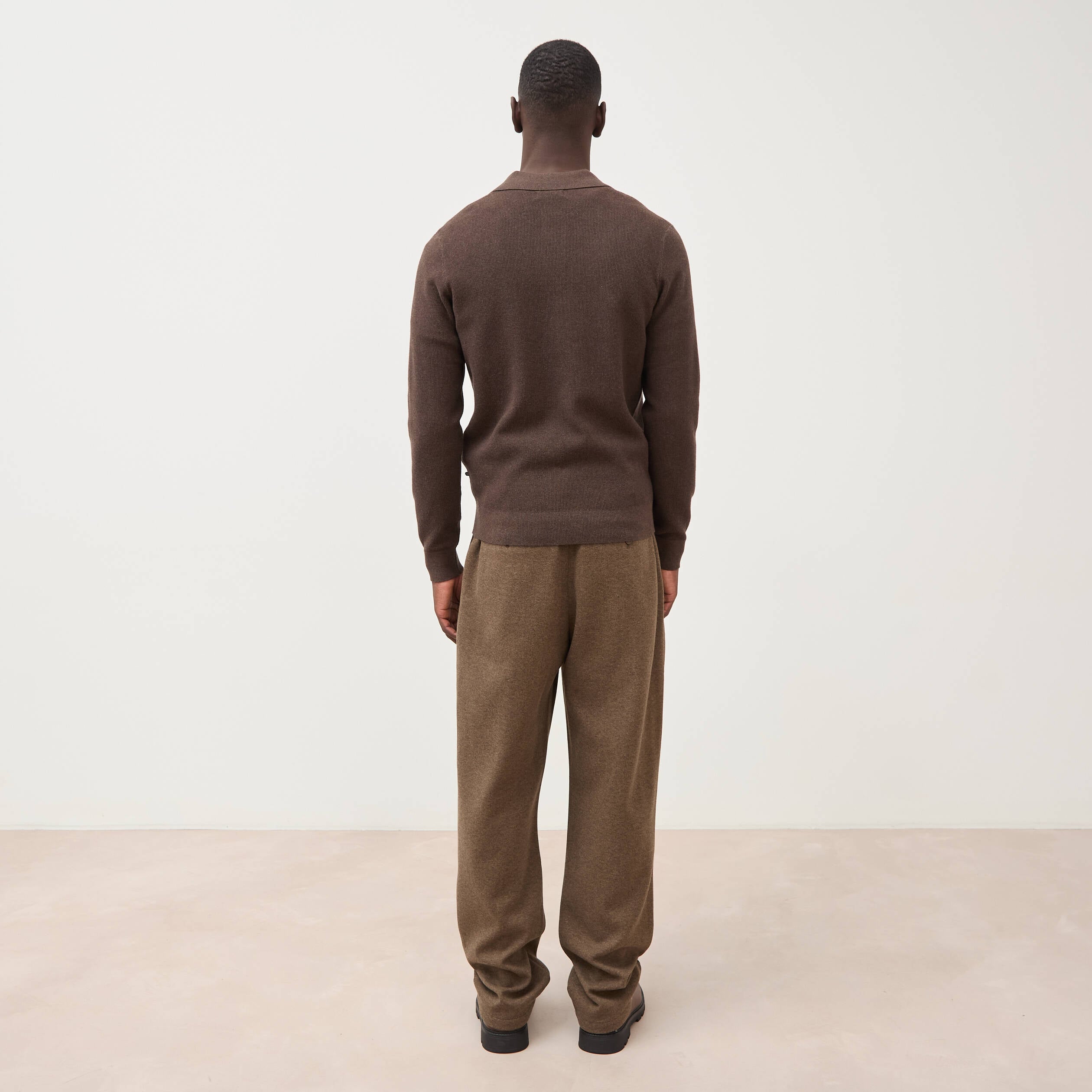 Pull droit col polo manches longues marron homme