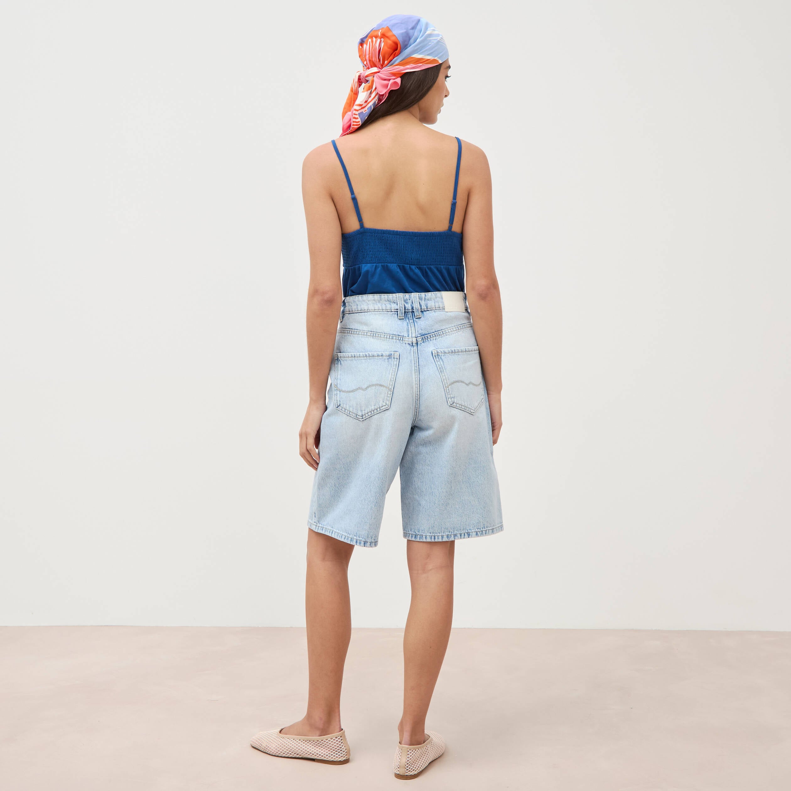 Bermuda large taille haute en coton denim bleach femme