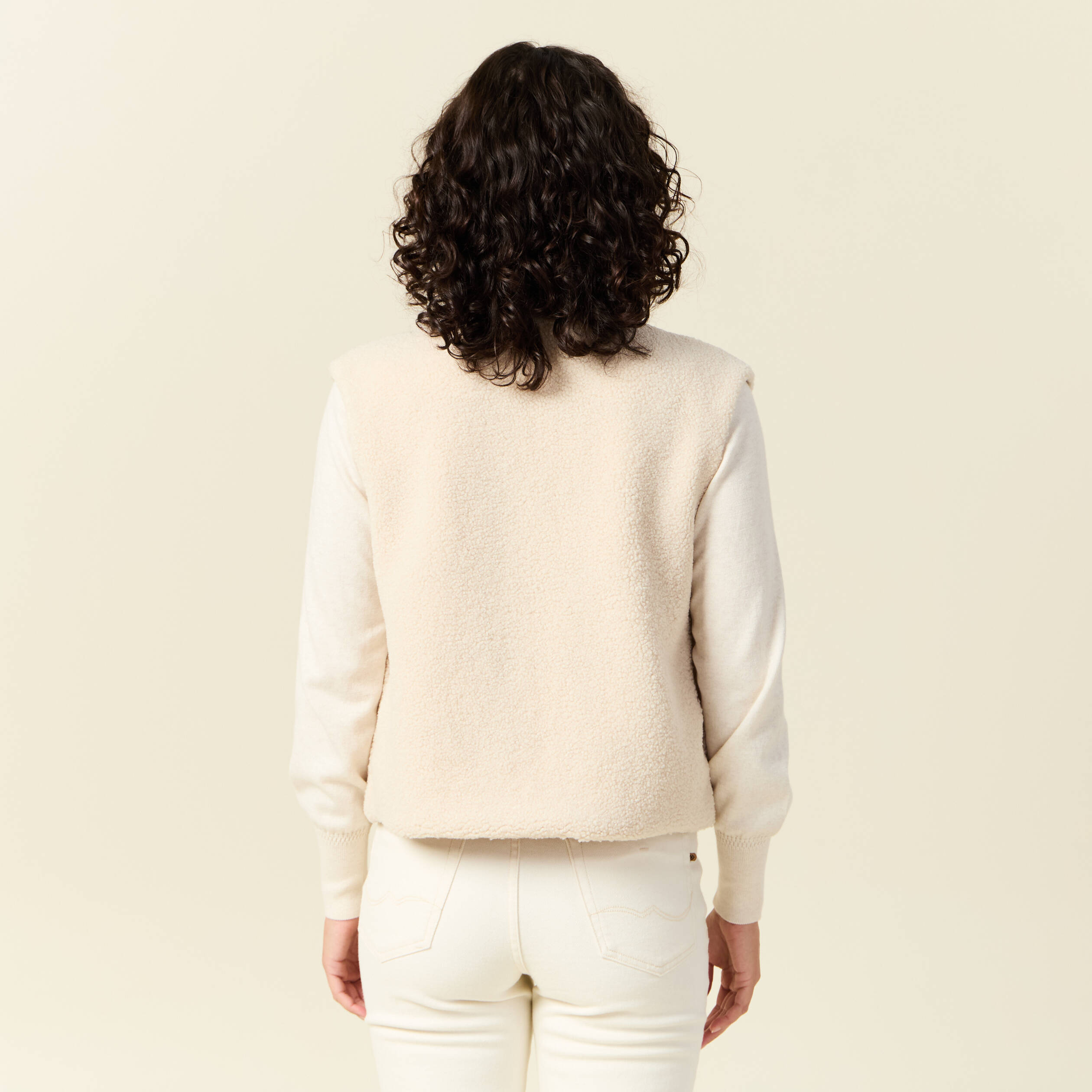 Gilet sans manches r&eacute;versible creme femme