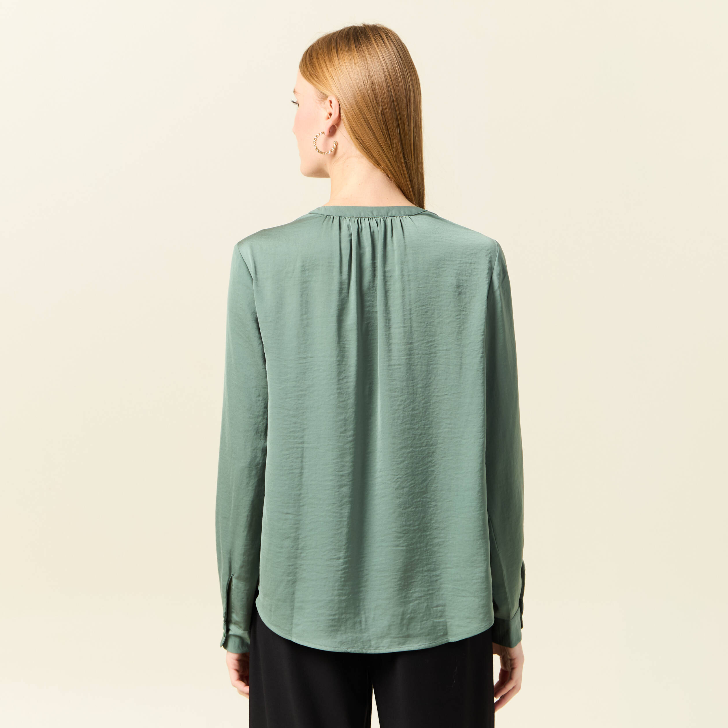blouse manches longues satin vert kaki femme Blouse manches longues satin vert kaki femme