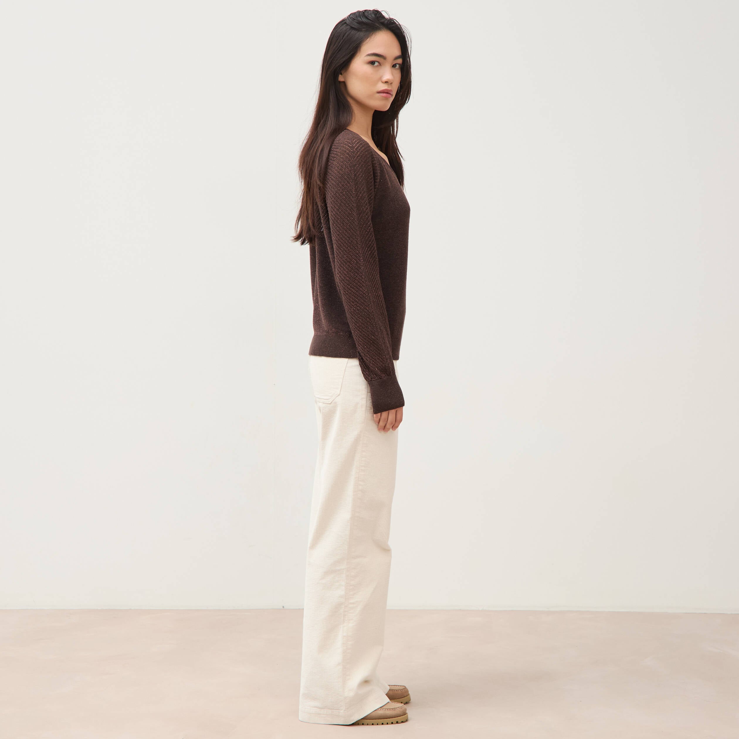 Pull droit col v manches longues marron femme