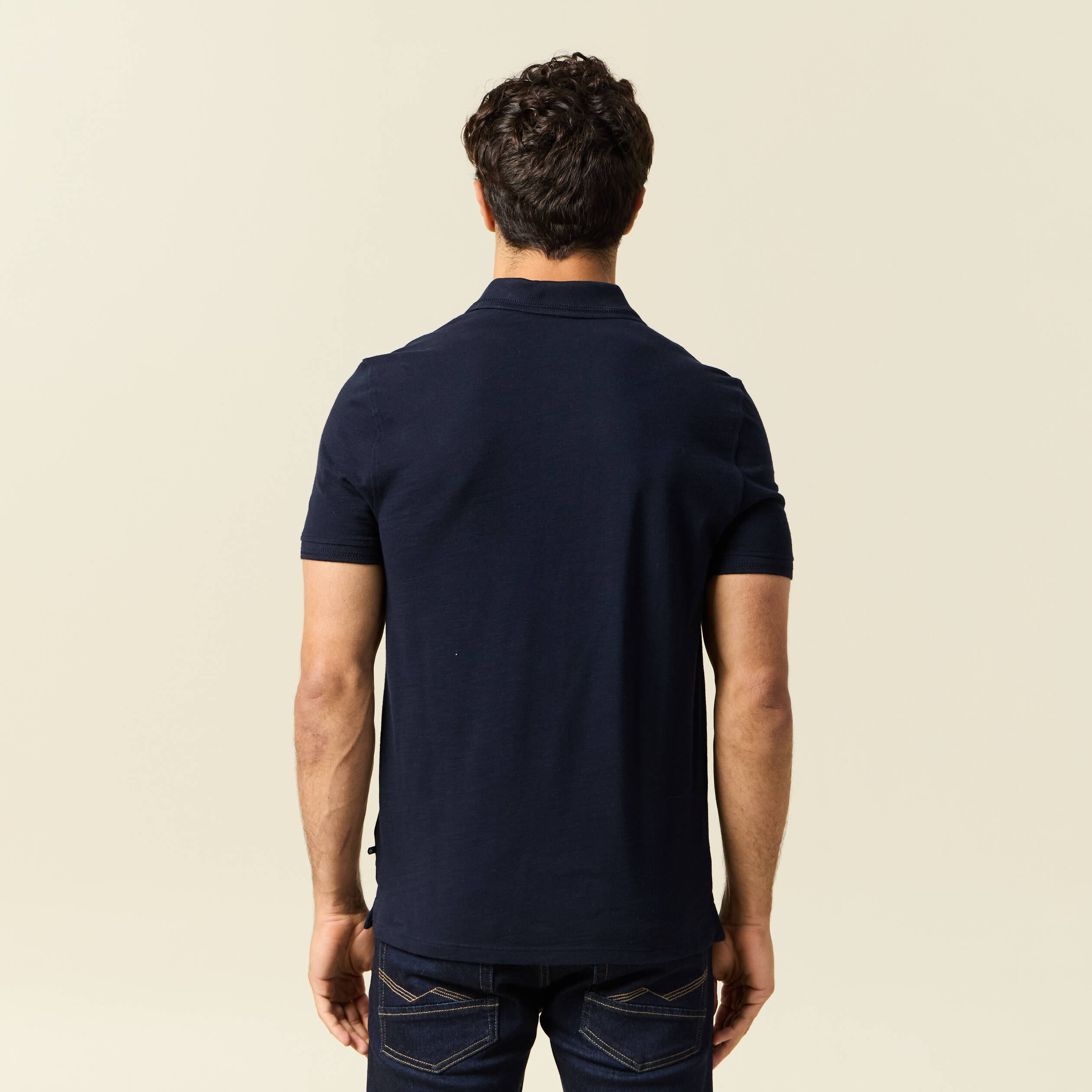 Polo cintré manches courtes en coton bleu marine homme